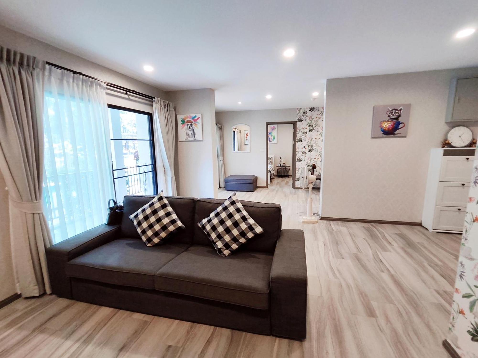 Apartment 2 Bedrooms Pool Access@the Title Residencies Naiyang *