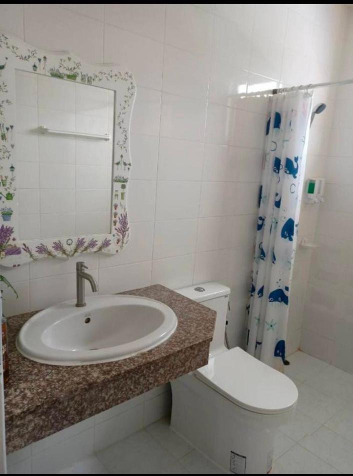 168hostel Airport@phuket Accommodatie bij particulieren Thalang