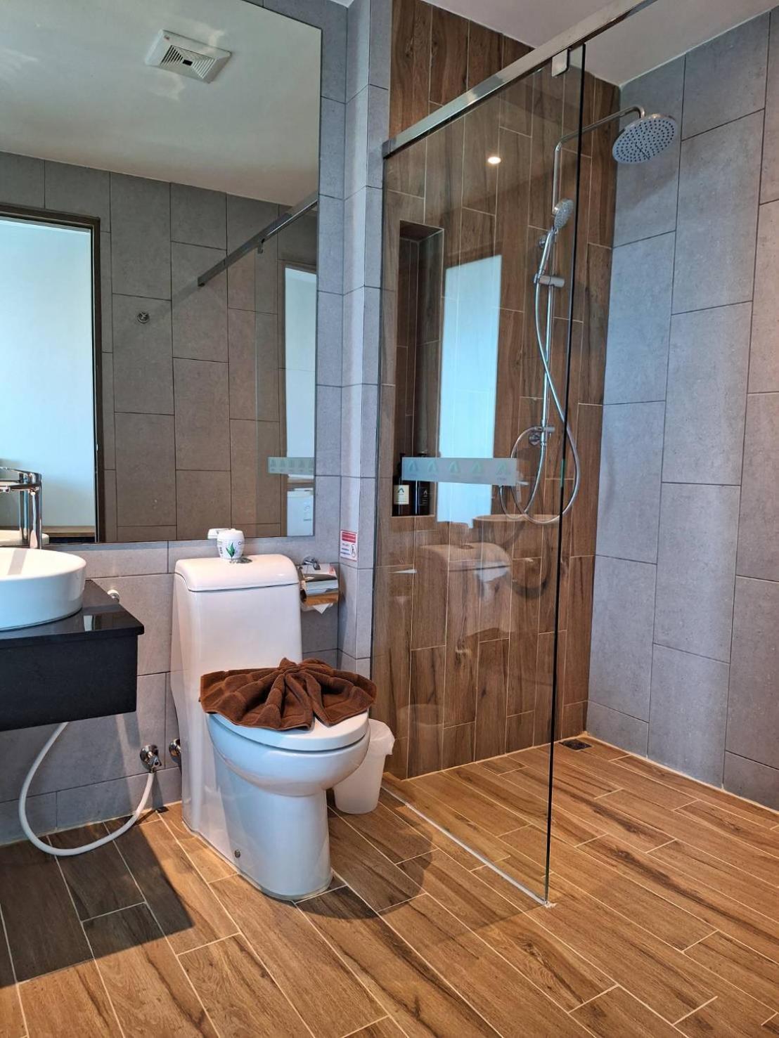 Hotel Atom Phuket -sha Nai Yang