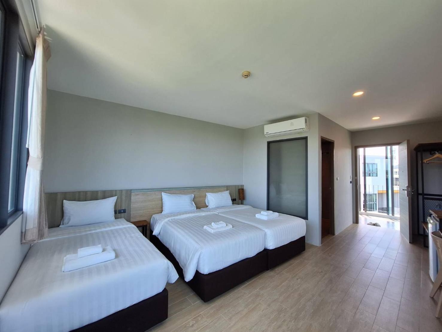 Atom Phuket -sha Hotel
