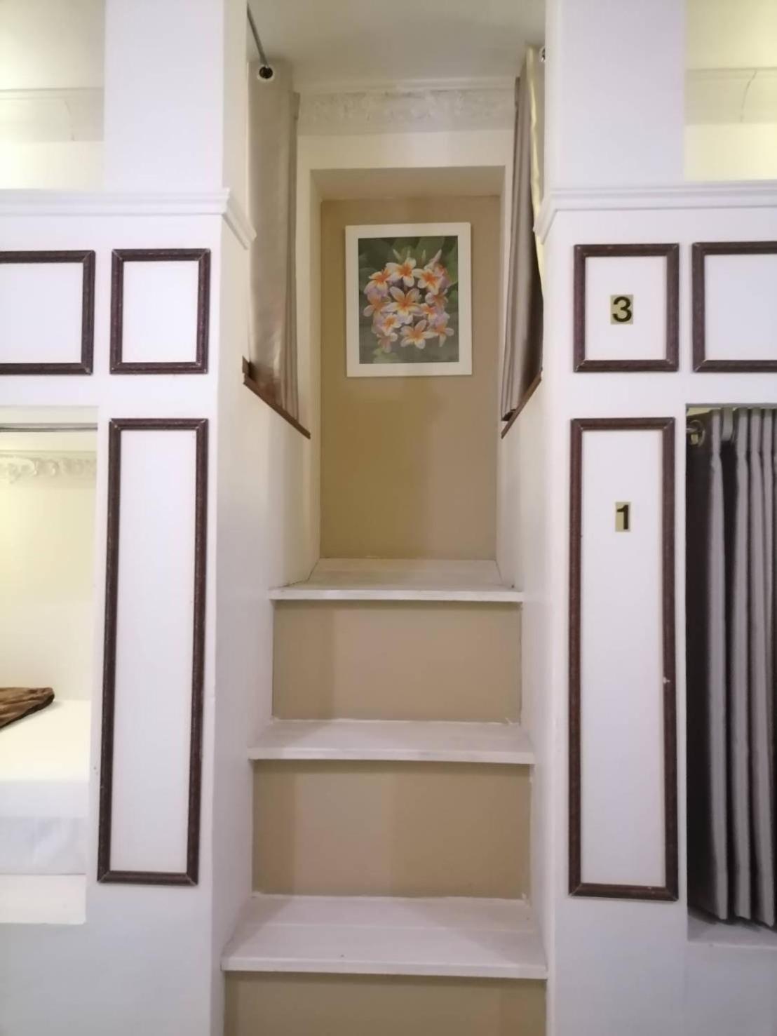 Phuket Airport Guest house *