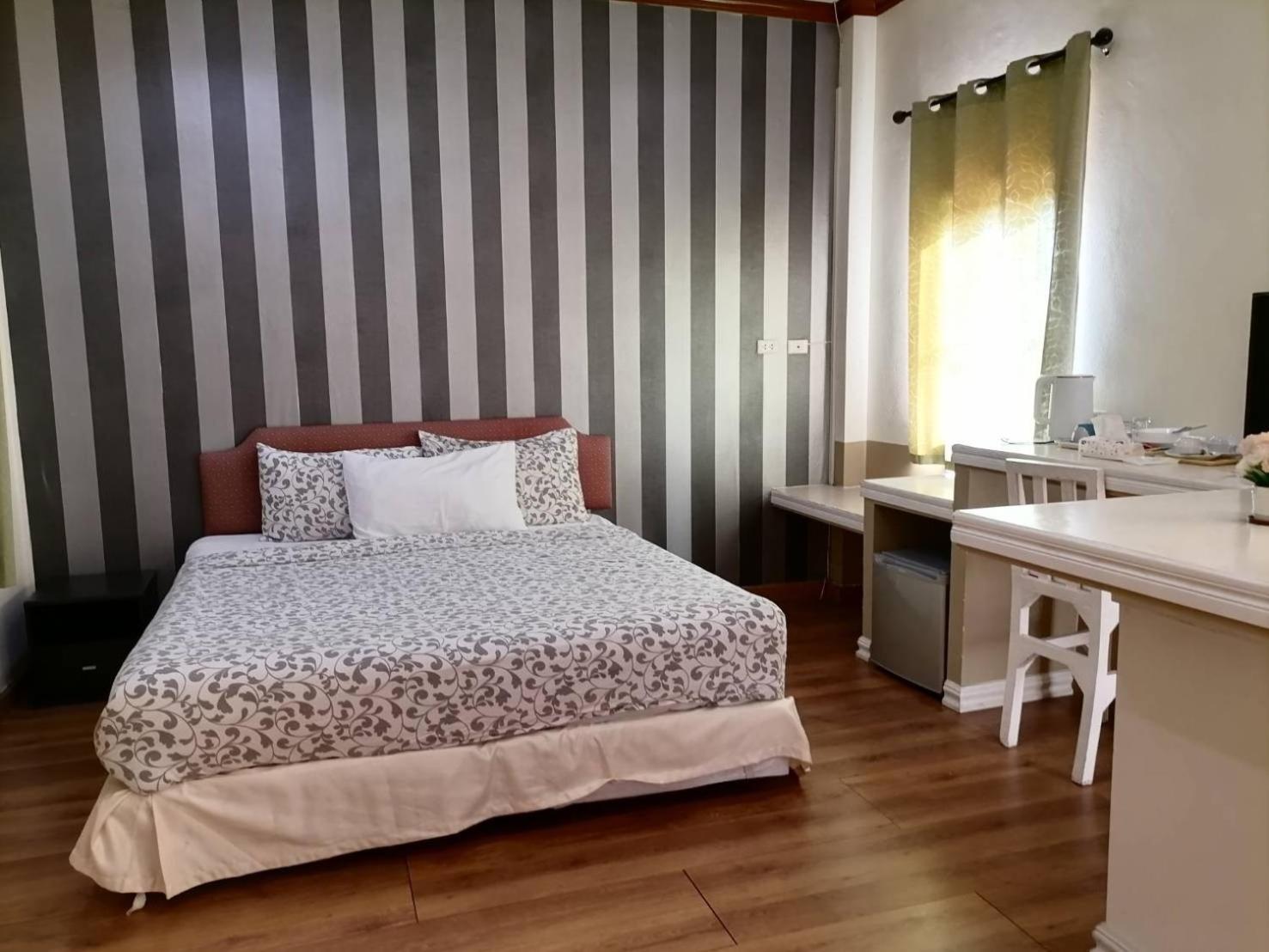 Phuket Airport Guest house *