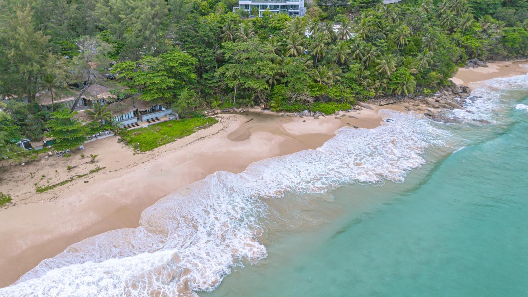 Sealord Beachfront Resort Nai Thon Beach