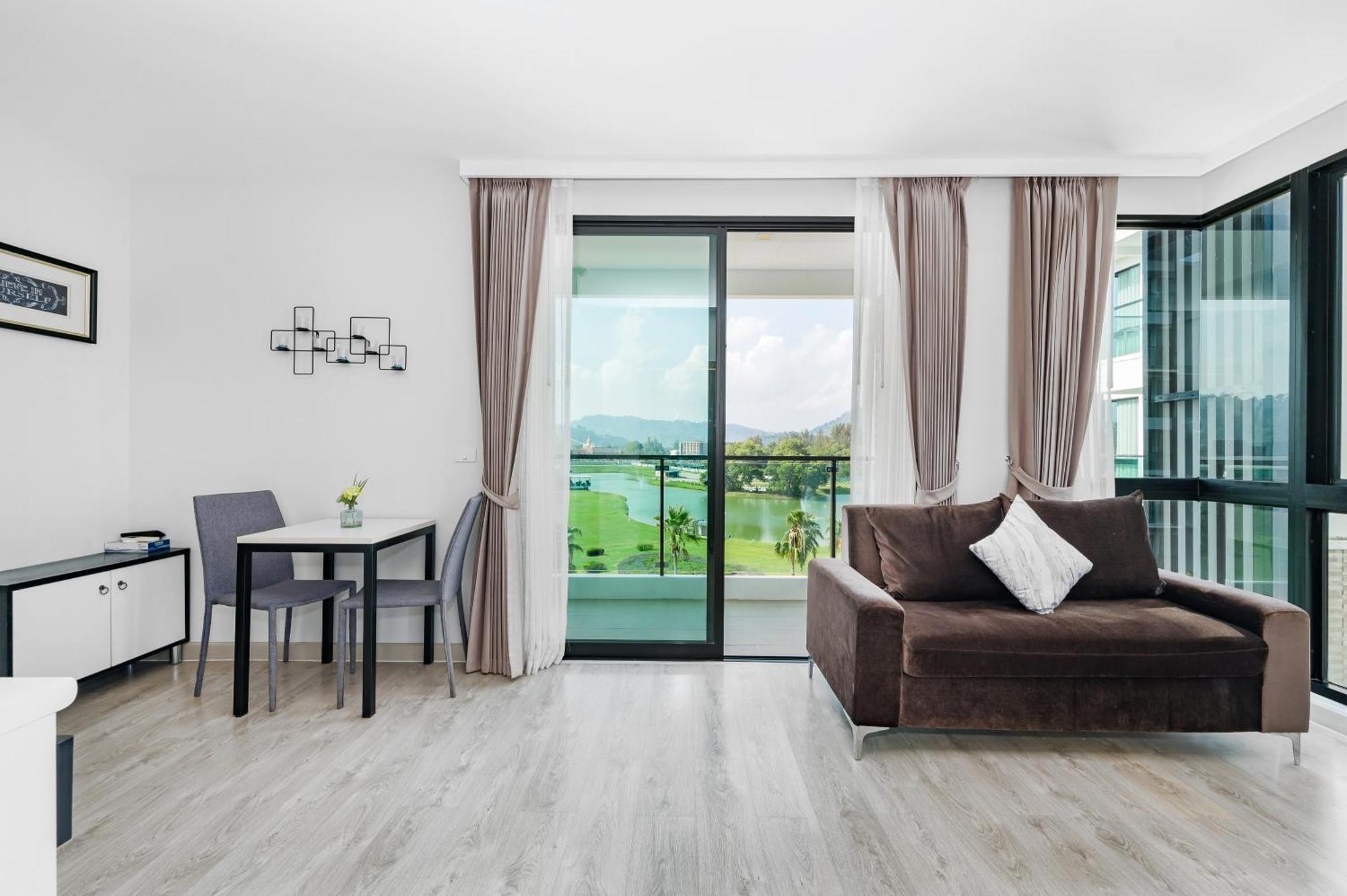 Wyndham Royal Lee Phuket Hotel Nai Yang