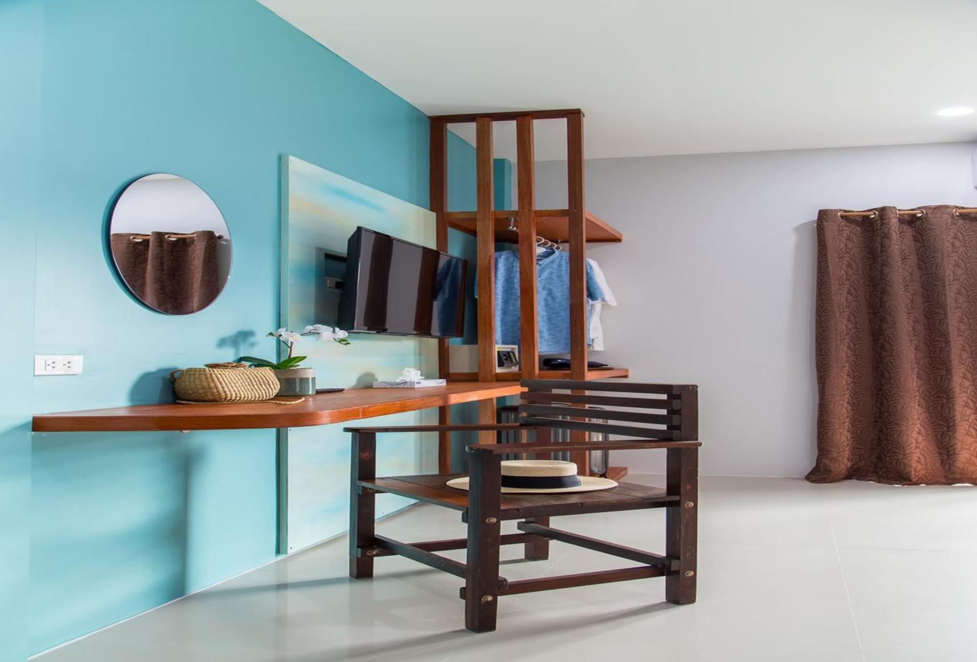 Kamala Beach Residence 2*
