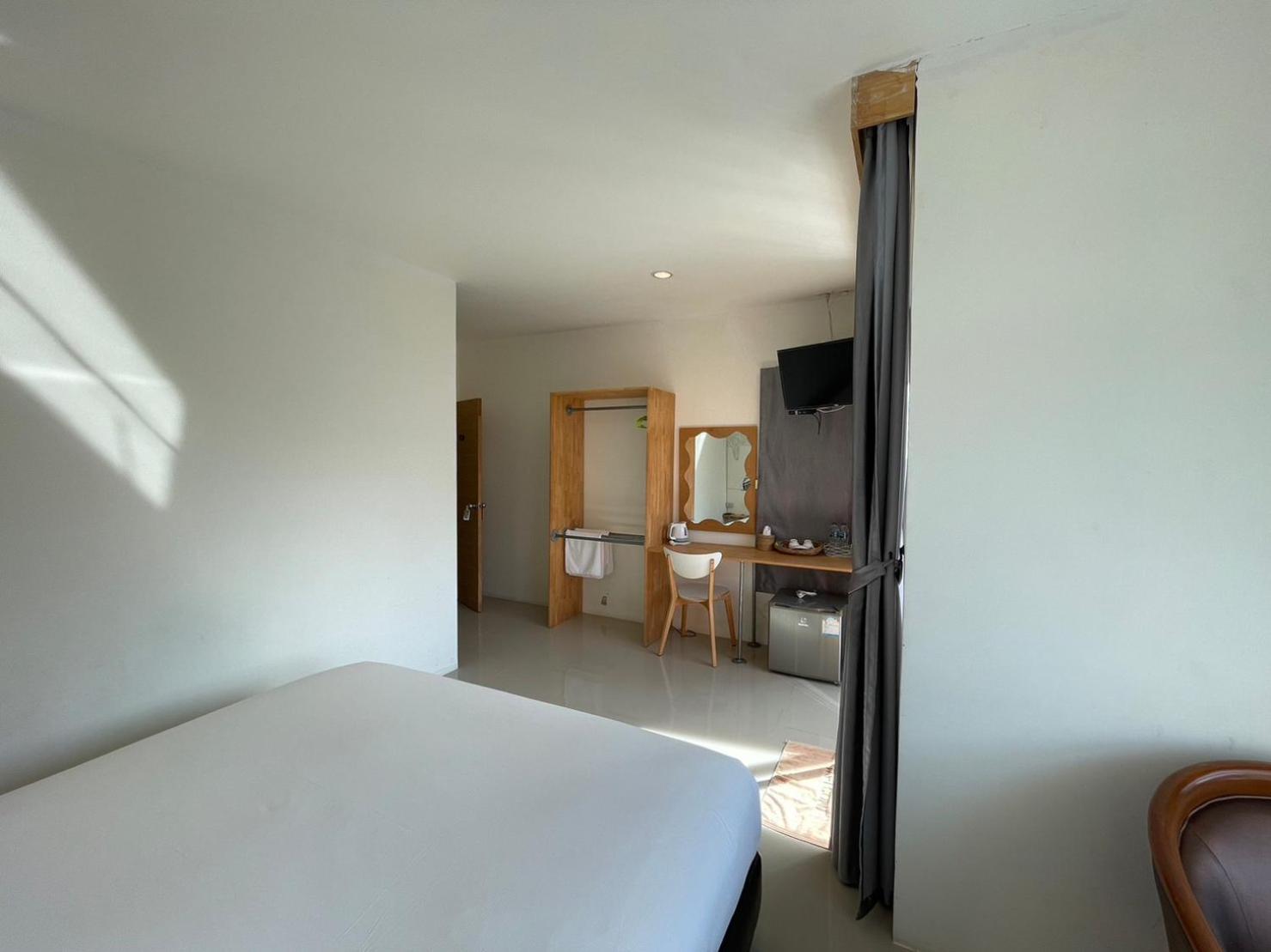 Hotel Dwell Phuket Airport At Naiyang Nai Yang