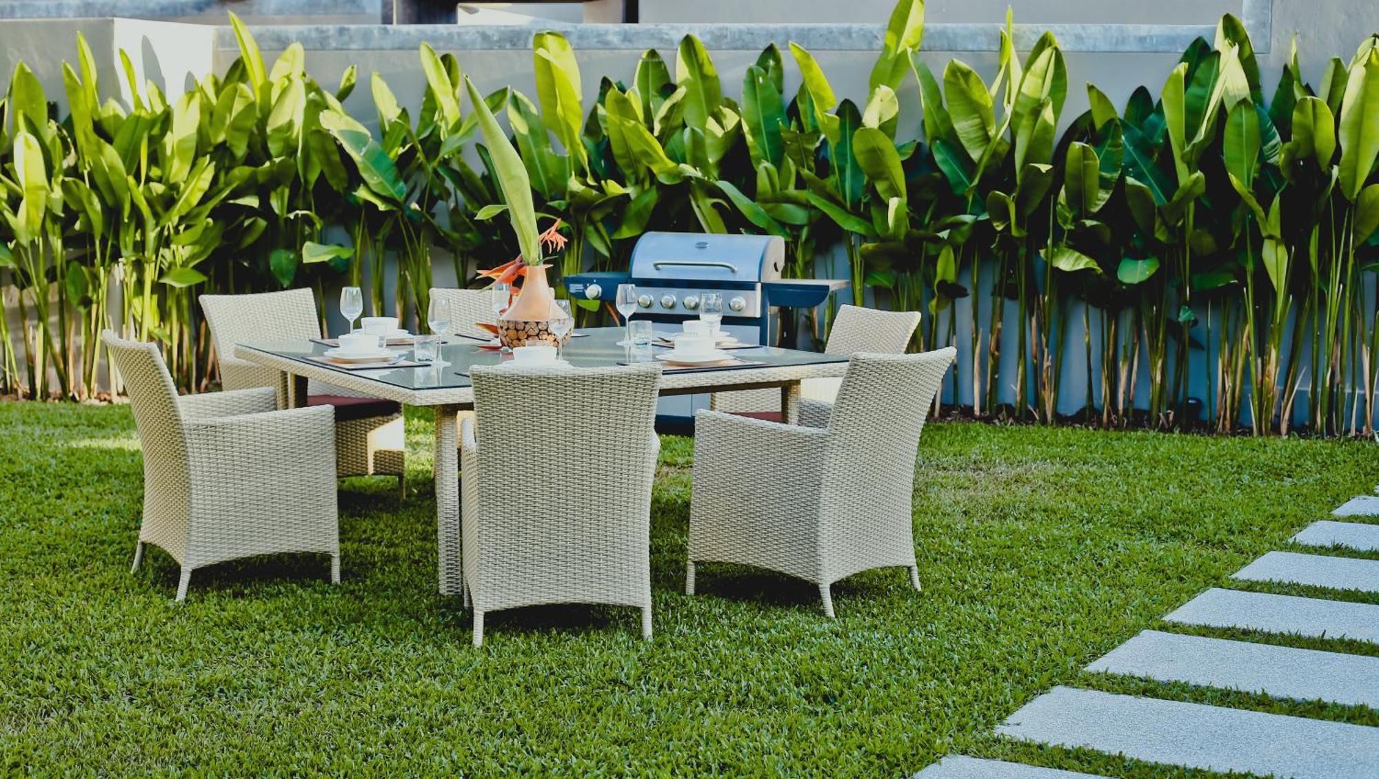 Sunpao Pantai Layan