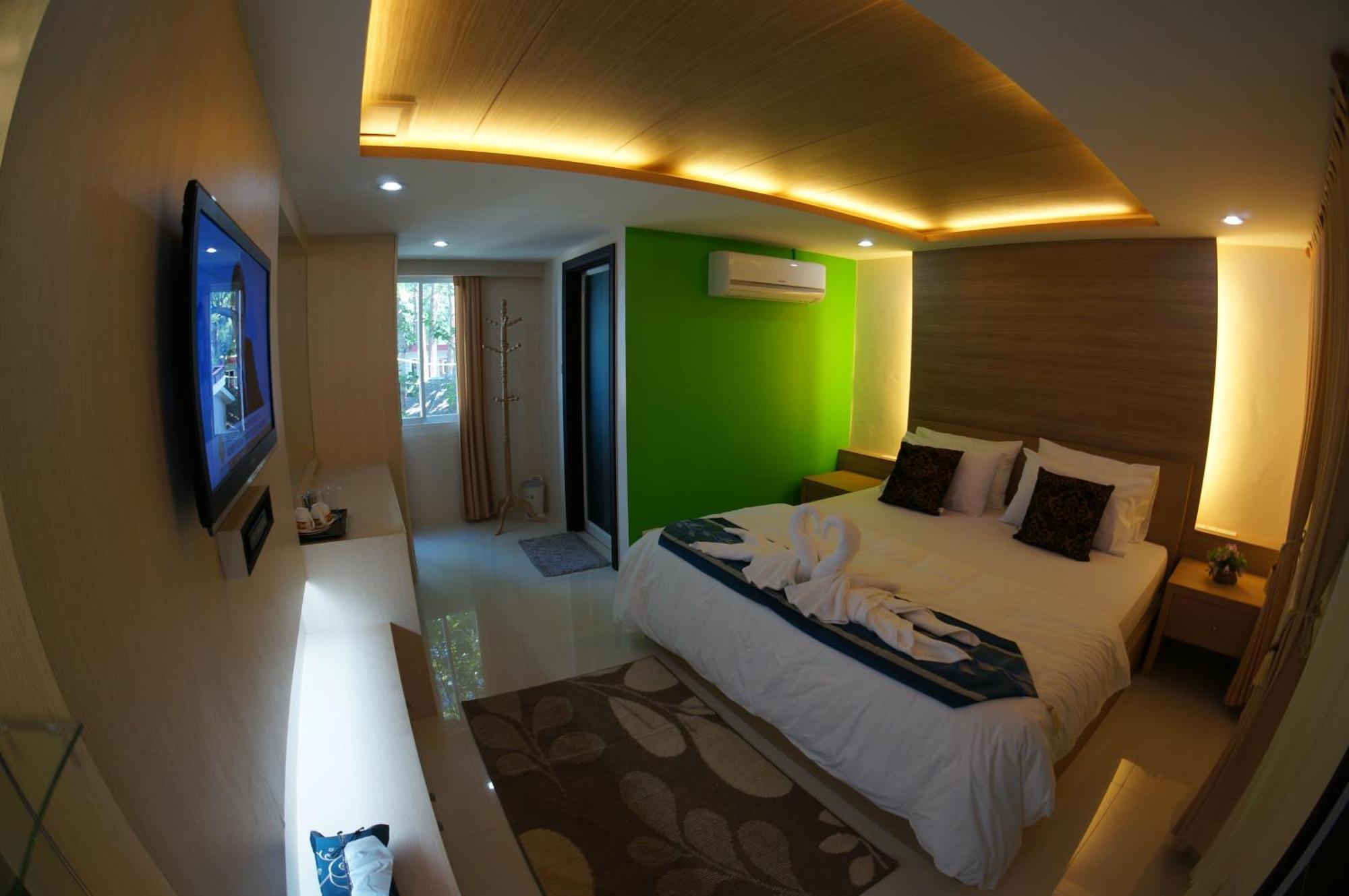 Tt Naiyang Phuket Resort