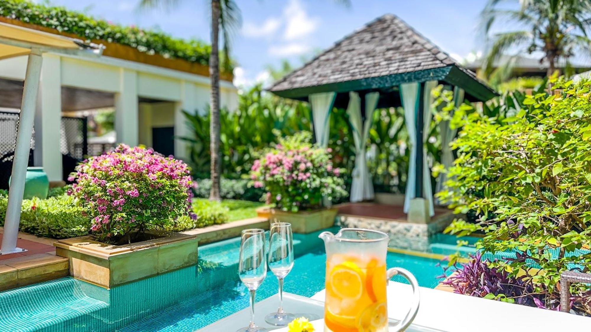 Charming Chom Tawan 3 Bdr Layan Beach (Phuket)