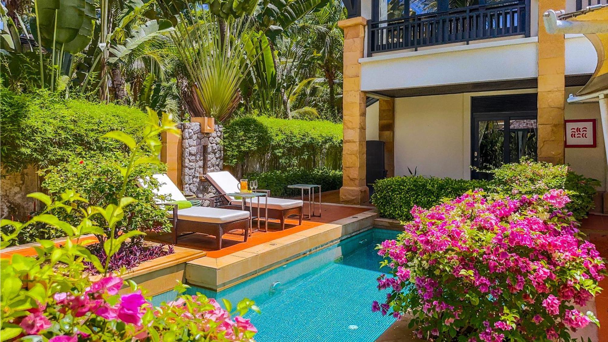Charming Chom Tawan 3 Bdr Villa Layan Beach (Phuket)