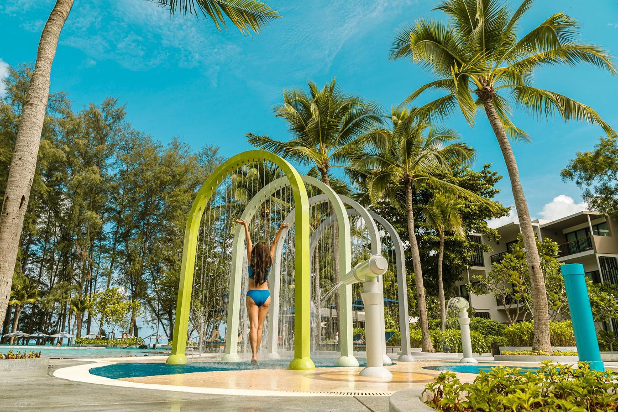 Hotel Le Meridien Phuket Beach 5*