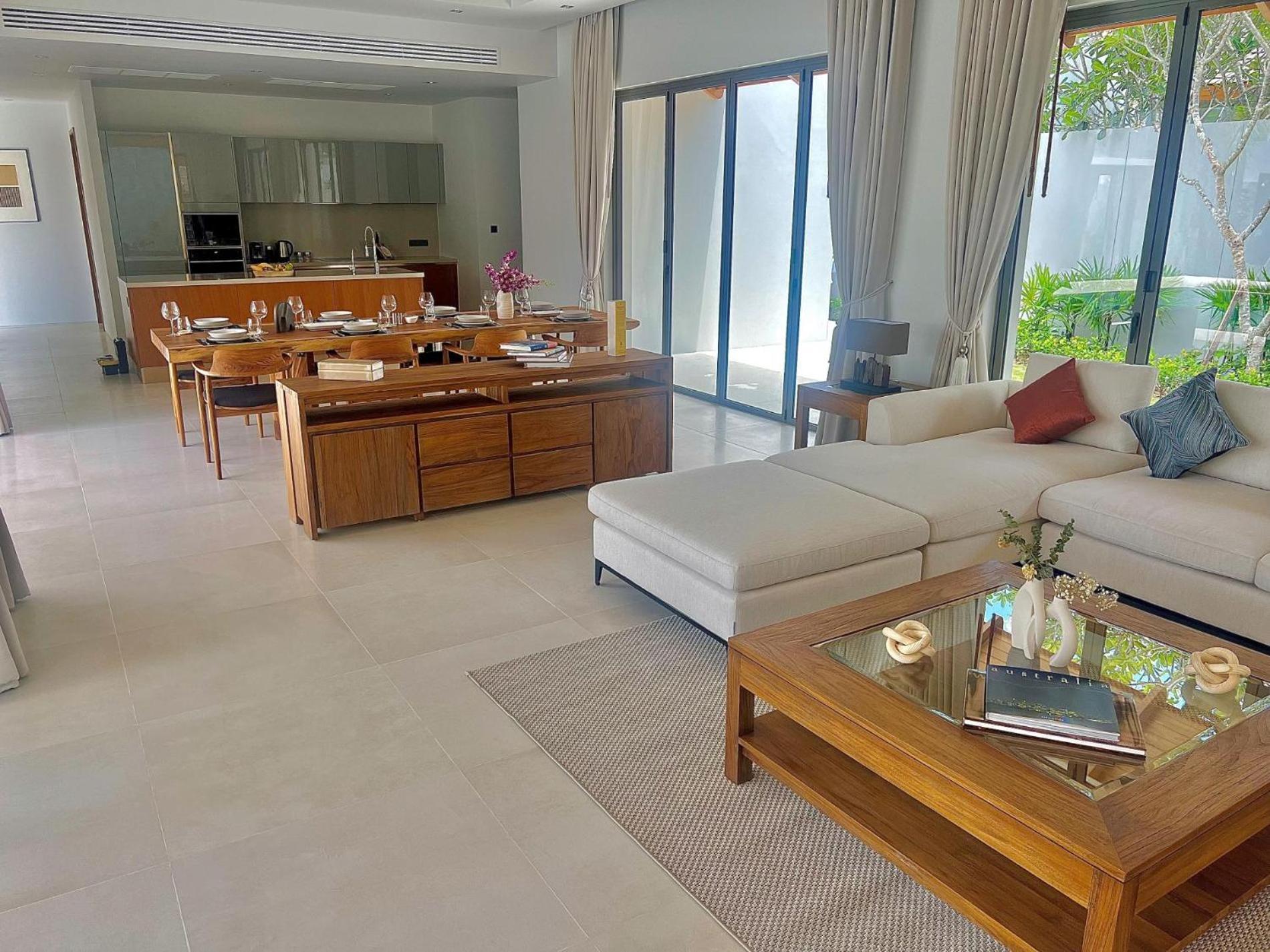 New Luxury With Maid Anchan Tropicana Villa