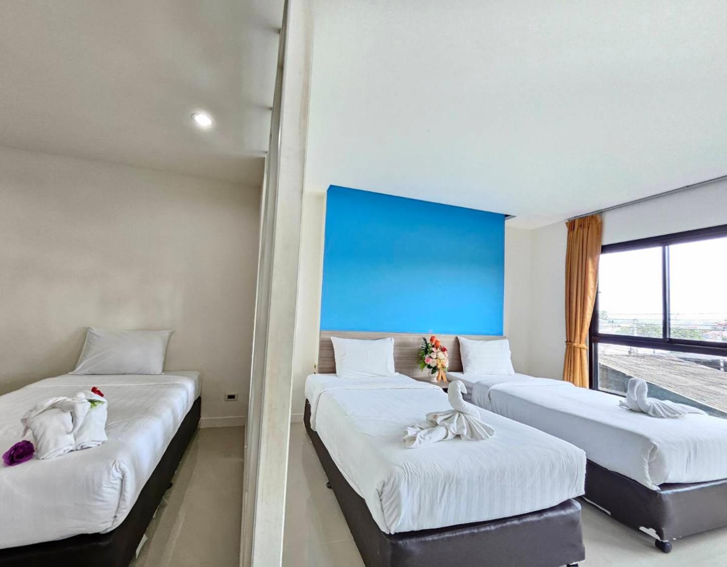 Hotel S4 - Near Phuket Airport Nai Yang Beach