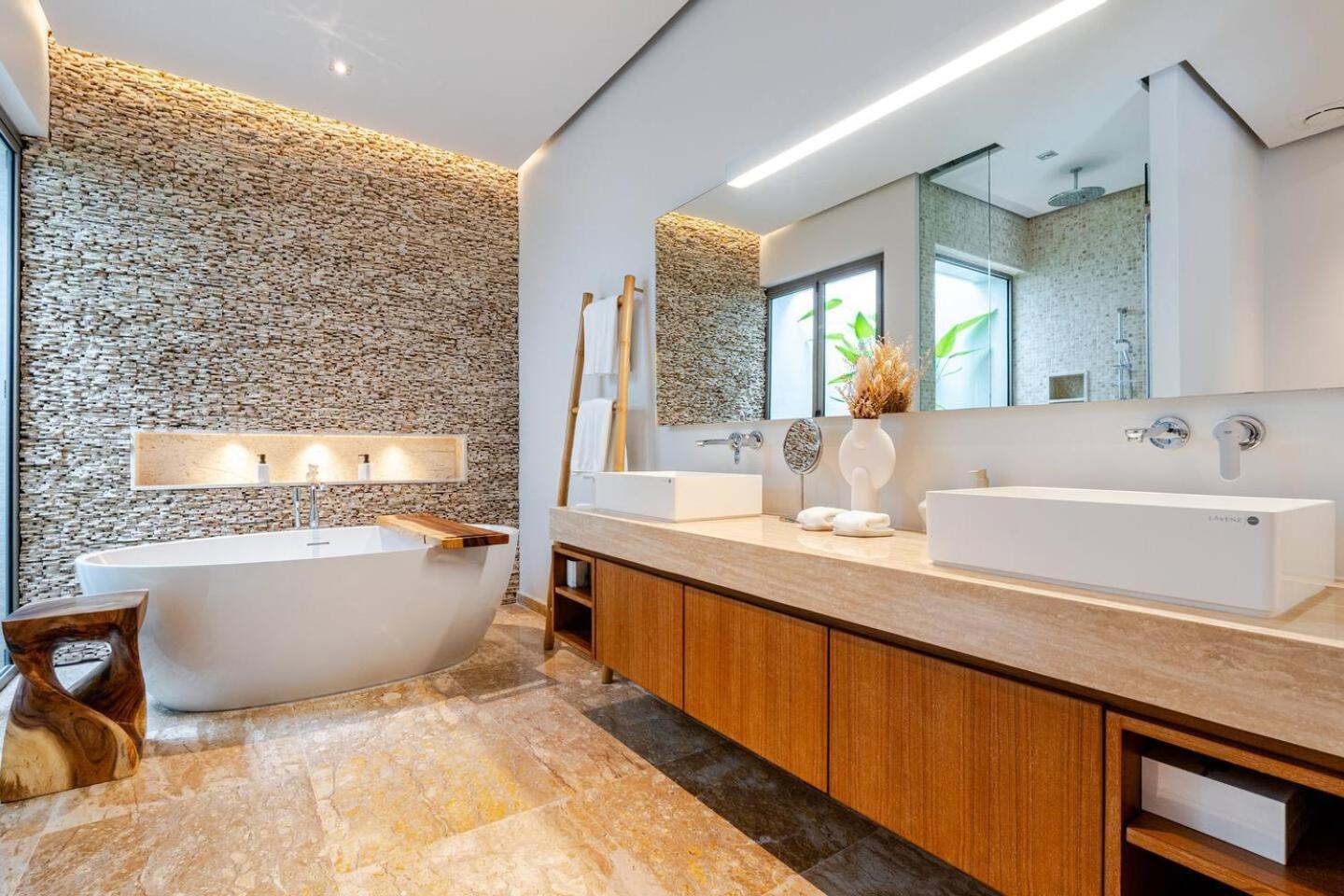 Villa Stylish Pool Tropical Hideaway Ban Phru Champa