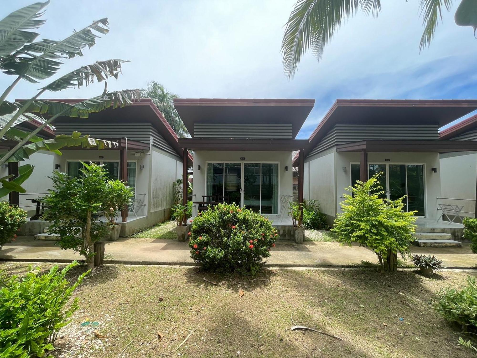 Naiyang Boutique Resort 2*