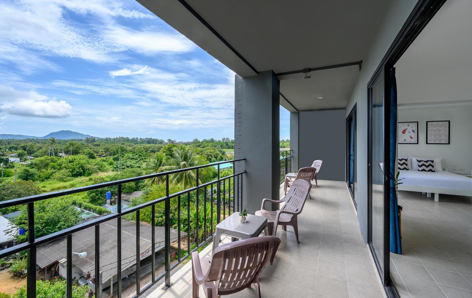 Maikhao Hotel, Phuket Hotel 4*