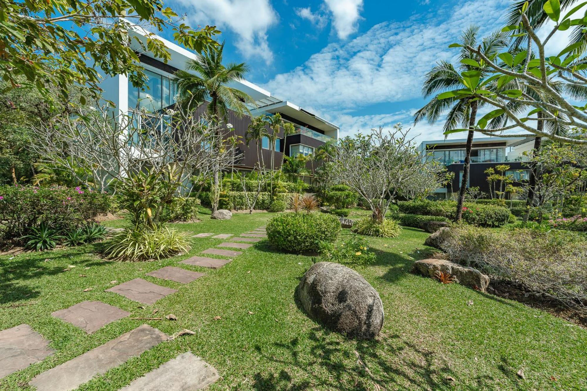 Apartment C154 Lotus Garden Walking To