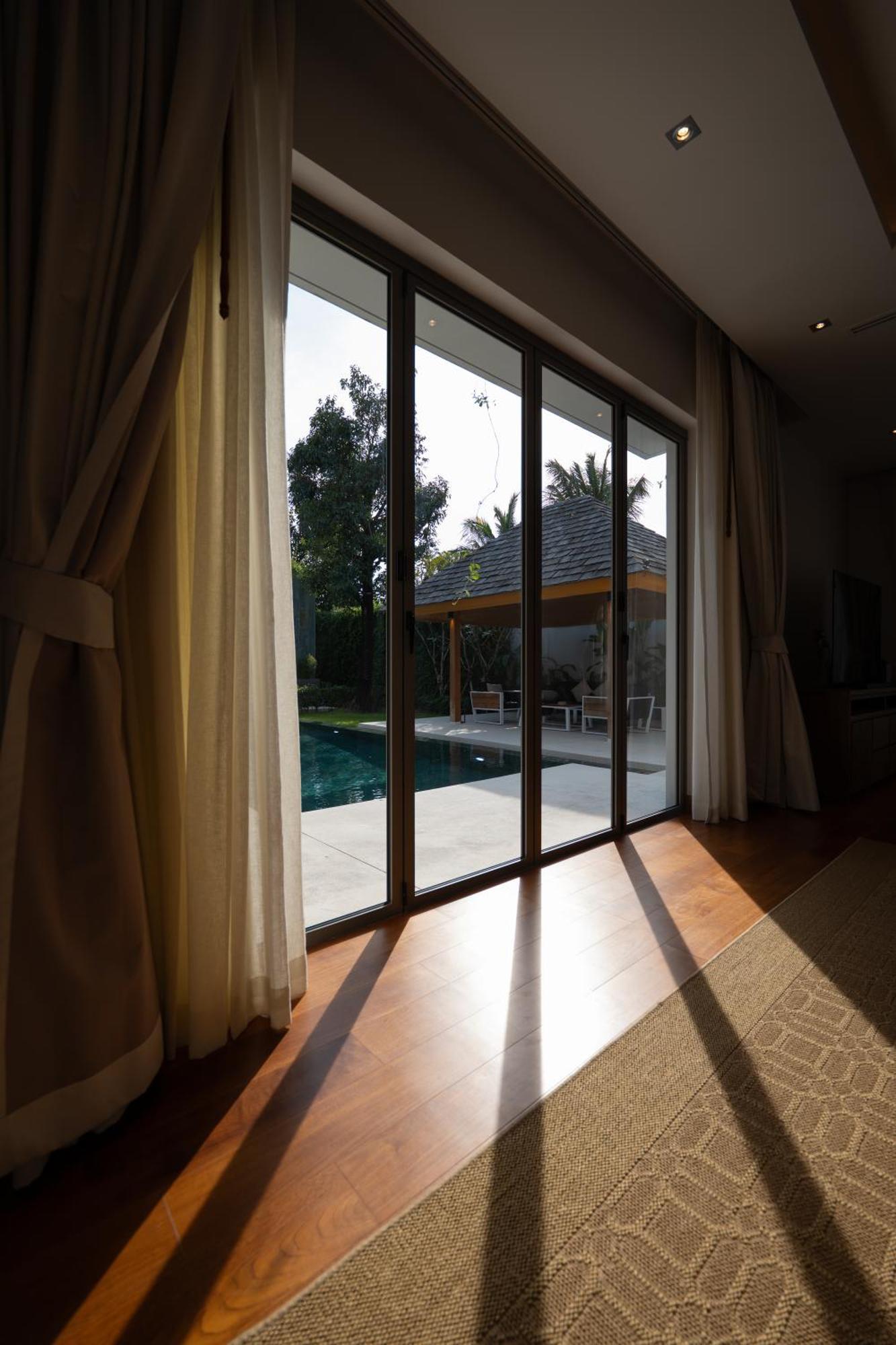 Stylish Pool Tropical Hideaway Villa Ban Phru Champa