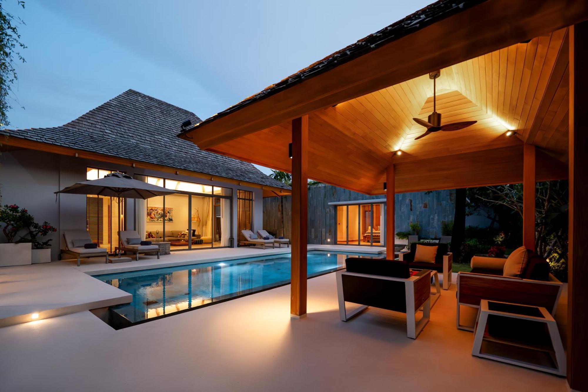 Stylish Pool Tropical Hideaway *