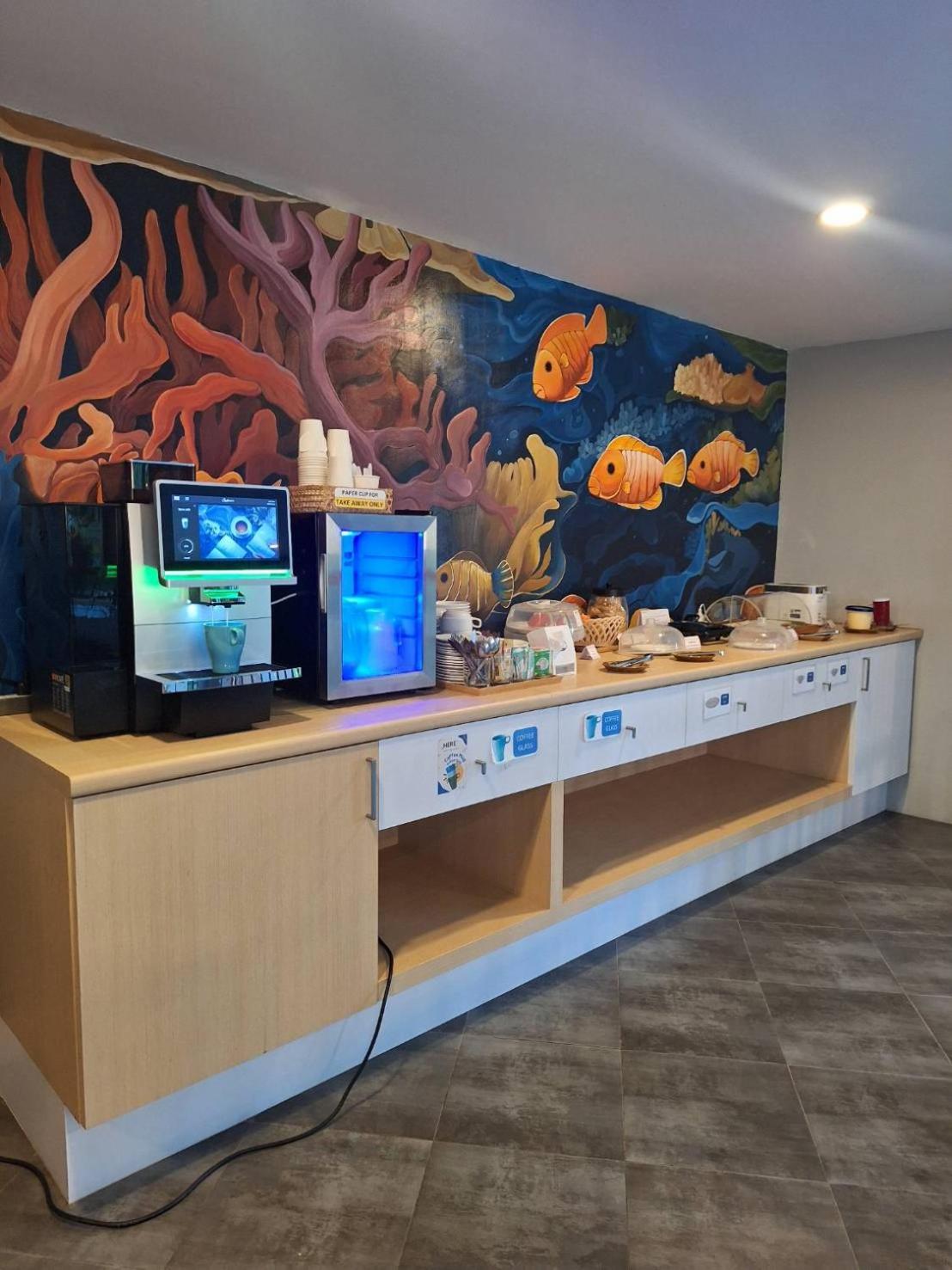 Hotel Atom Phuket -sha 3*