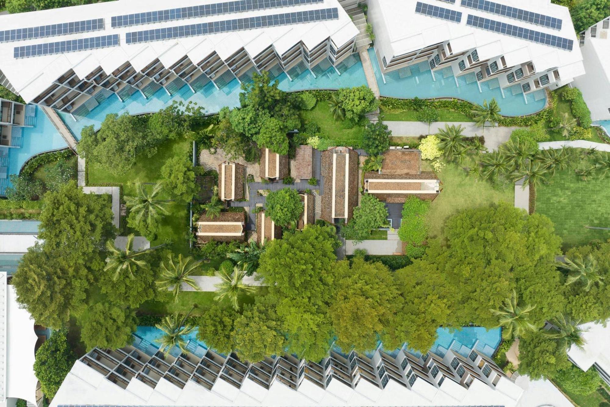 Hotel Le Meridien Phuket Beach 5*
