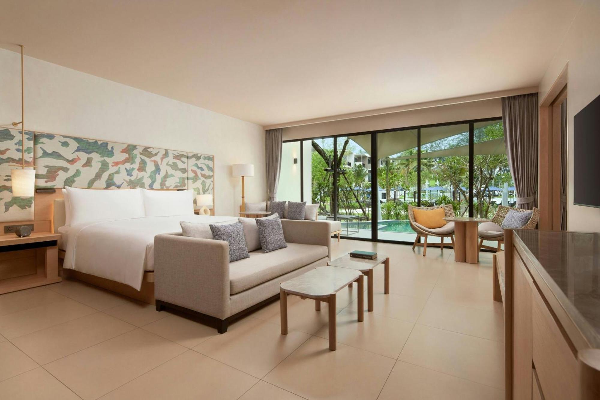 Le Meridien Phuket Beach Mai Khao