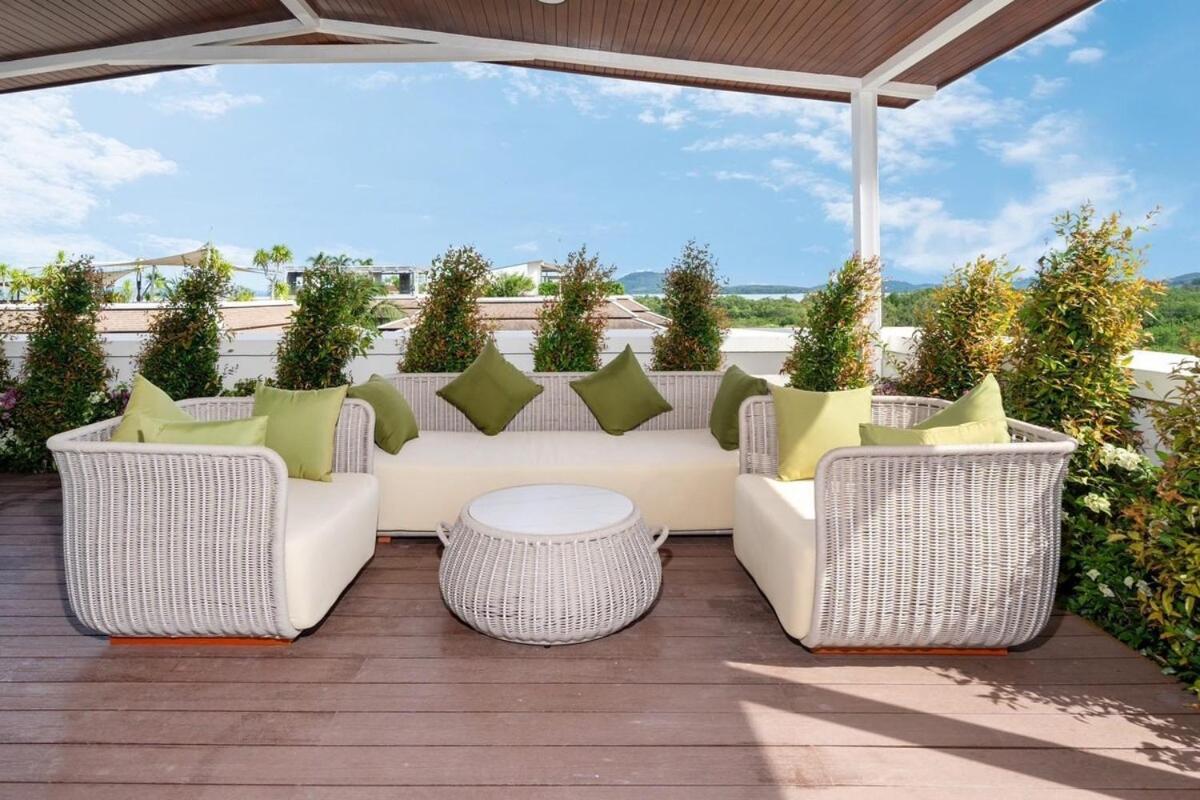 Luxury 4 Bedrooms Penthouse Appartement