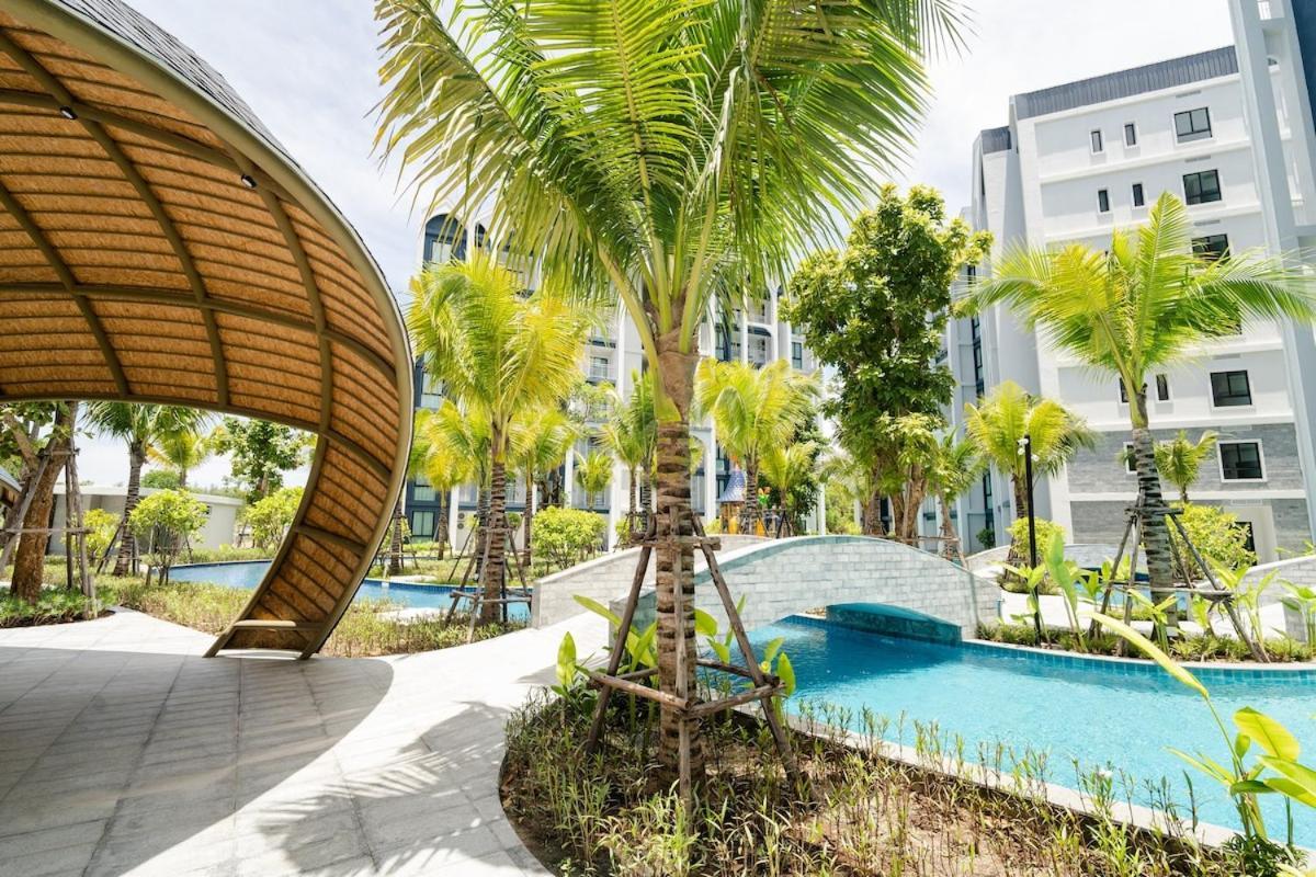 Paradise Bird Apartment