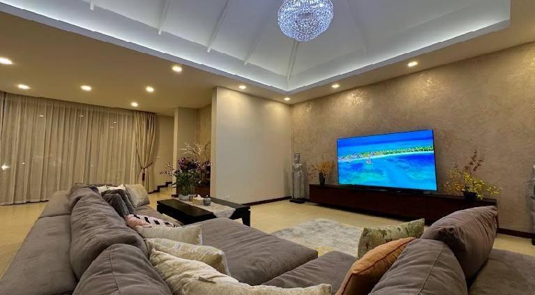 Botanica Luxury 4 Bedrooms * Ban Phru Champa