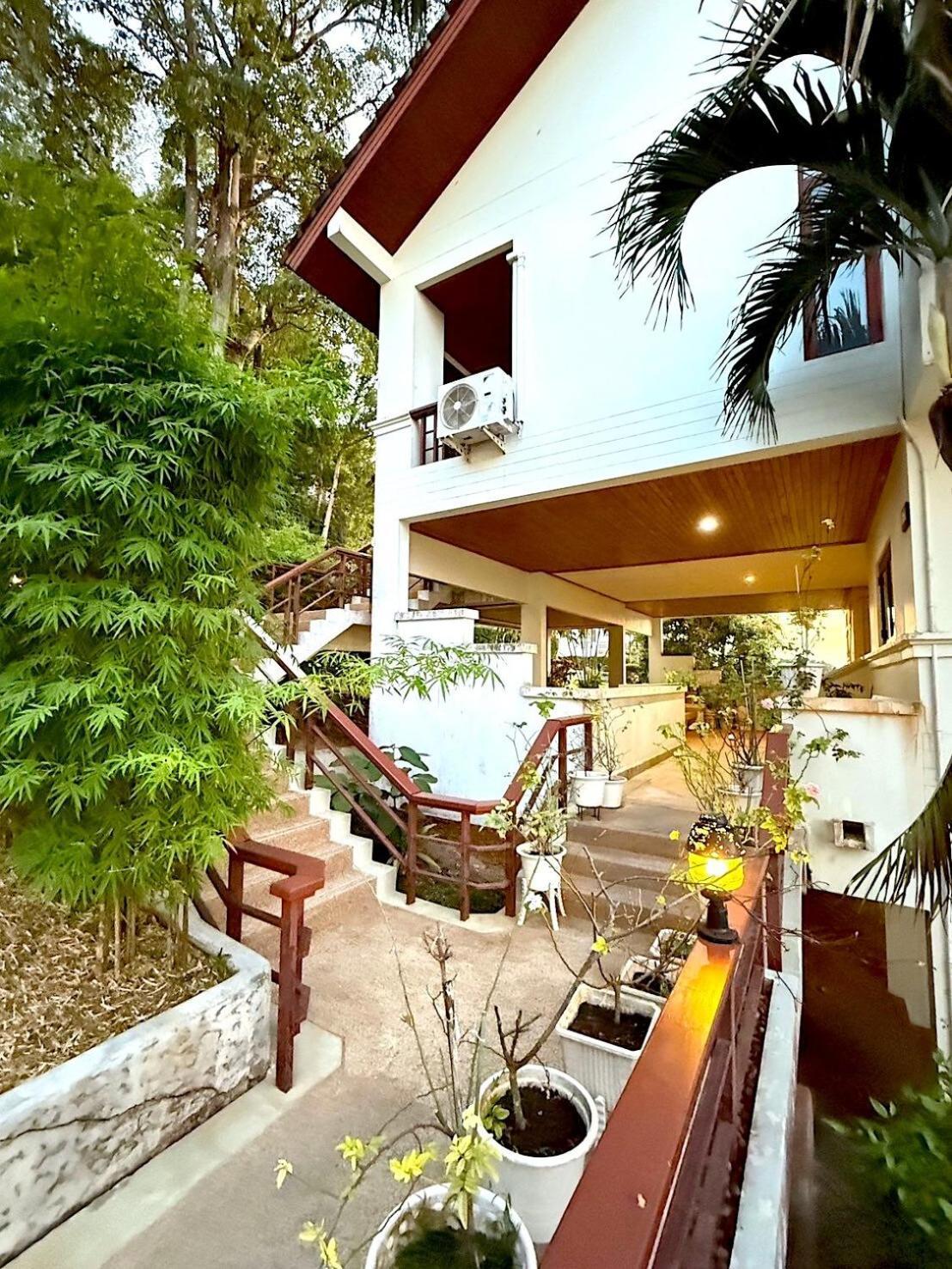 Villa Newly Renovated Modern 3br Blue Canyon Golf Ban Muang Mai