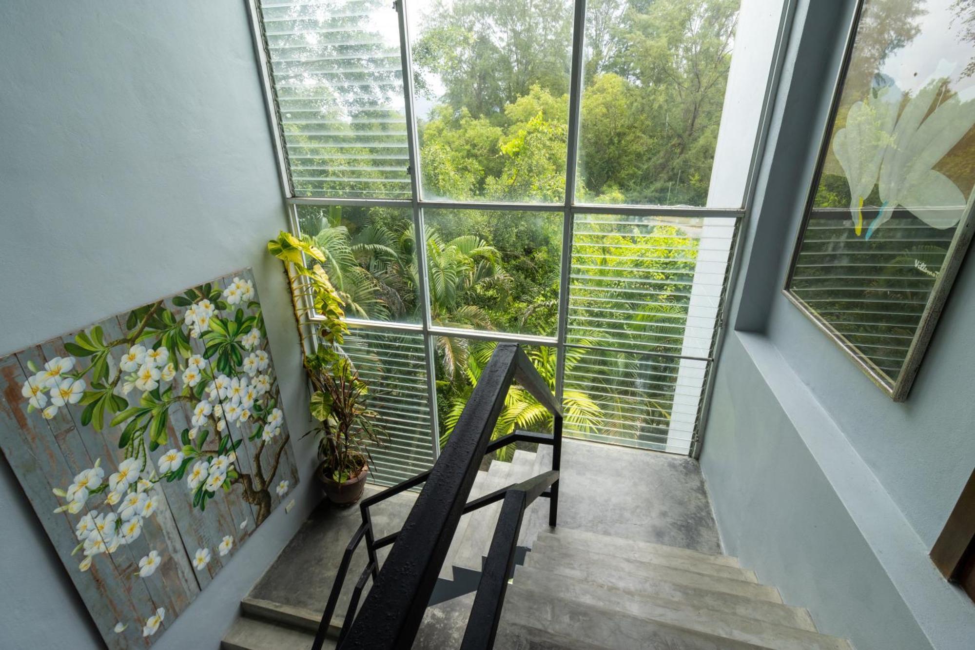 8卧沙滩别墅 3女佣 每日清洁 靠近机场 私人泳池 免费用车 健身房 Villa Phuket