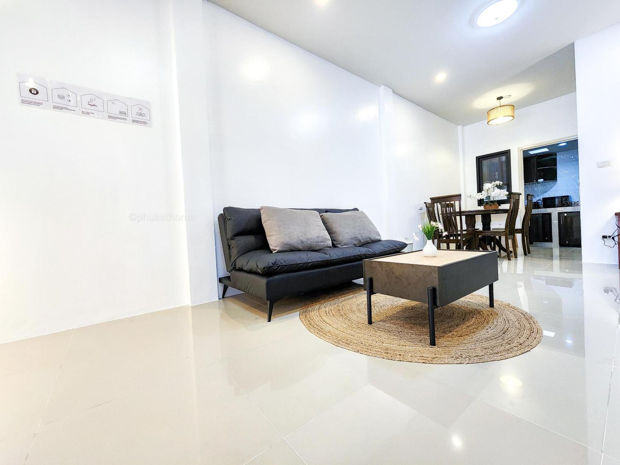 Private 3-bedroom Retreat Close To & Airport * Nai Yang