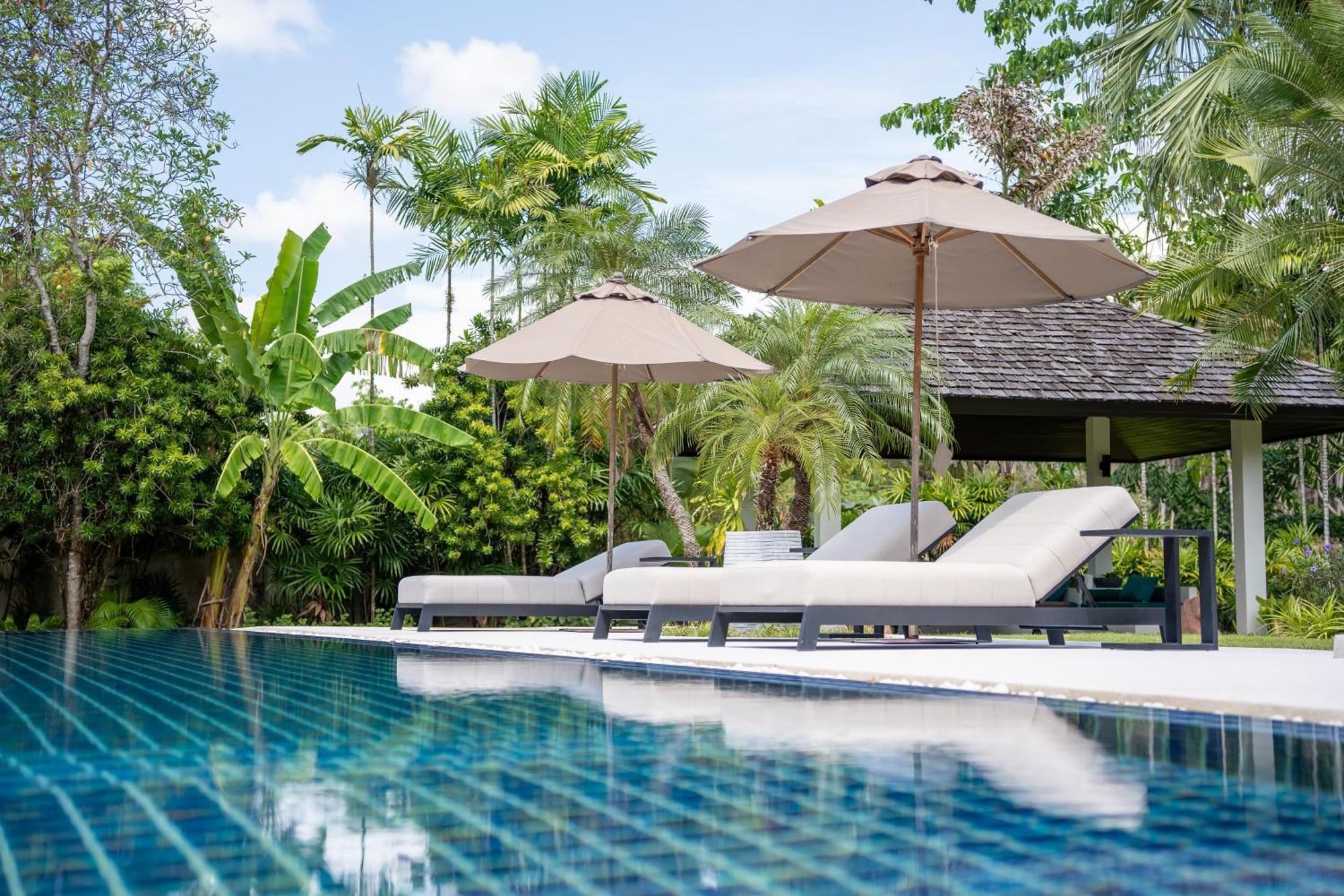 Luxury 4br Pool In Estate