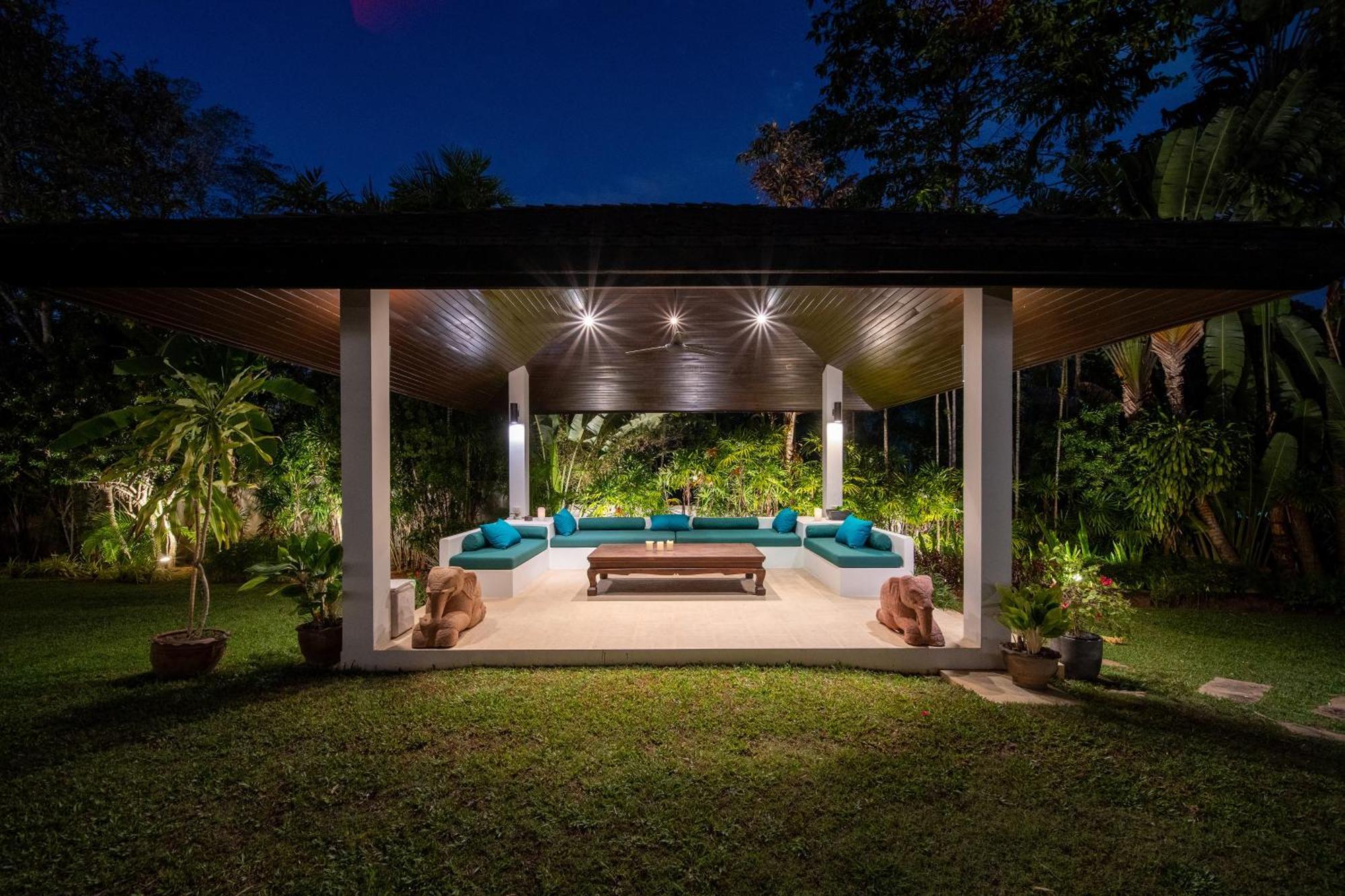 Luxury 4br Pool In Estate