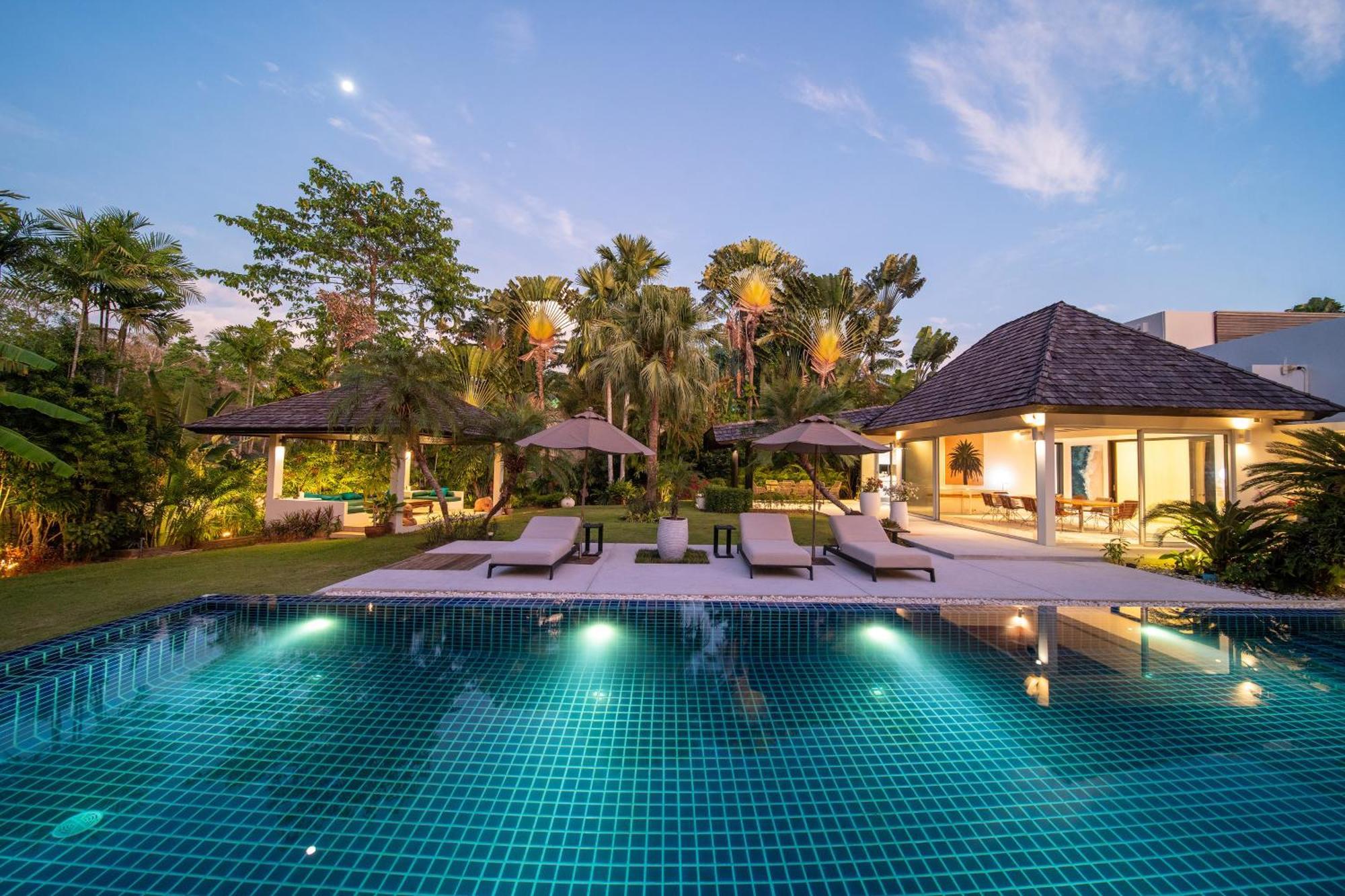 Luxury 4br Pool In Estate Layan Beach (Phuket)