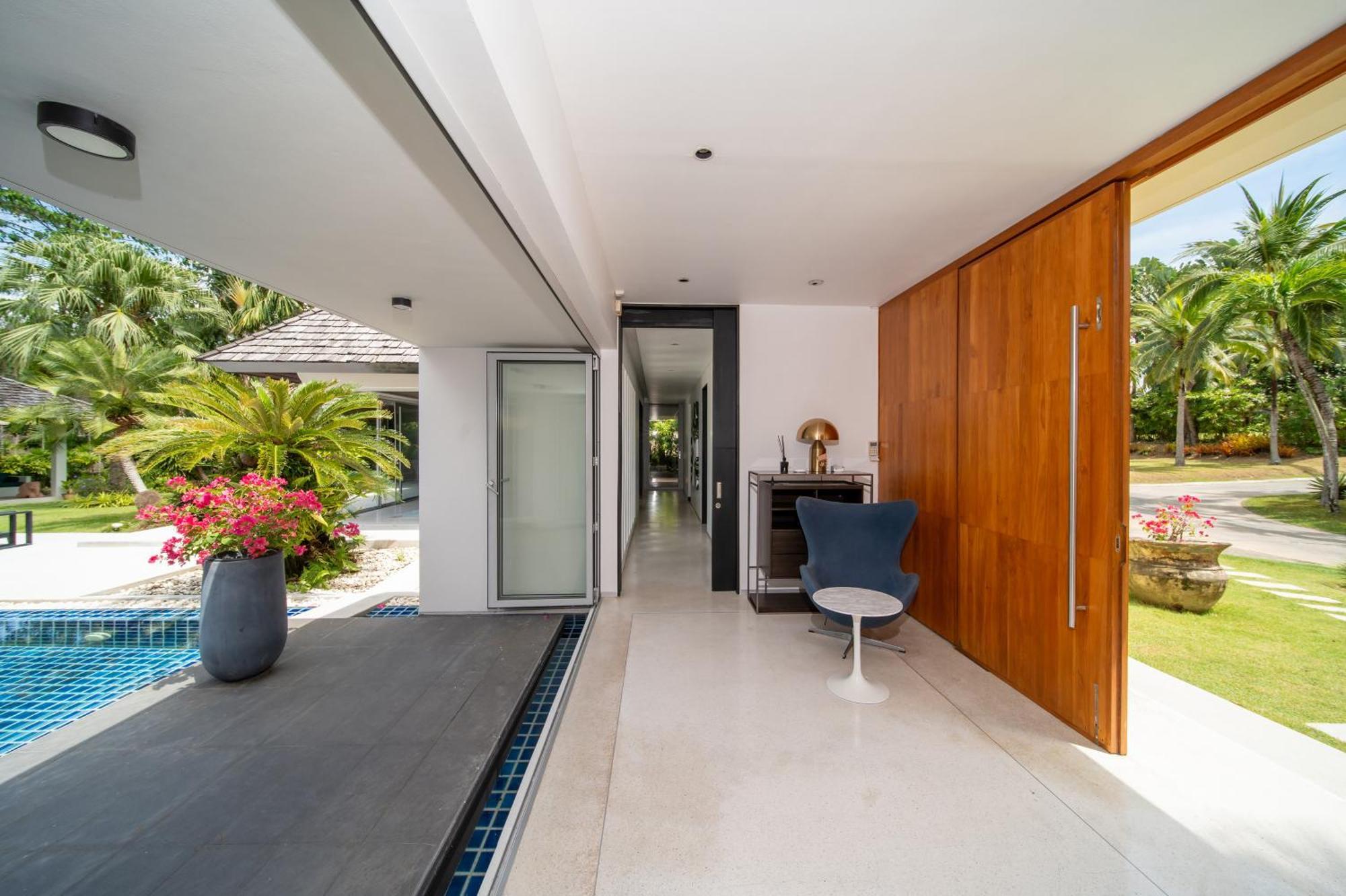 Luxury 4br Pool In Estate Layan Beach (Phuket)