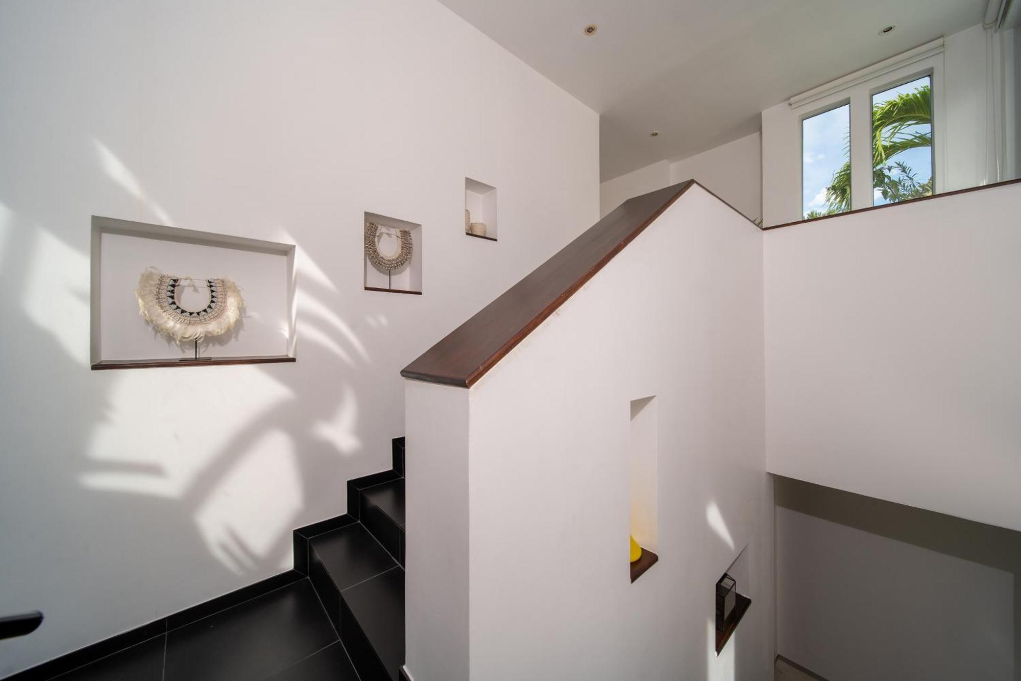 Luxury 4br Pool In Estate Layan Beach (Phuket)