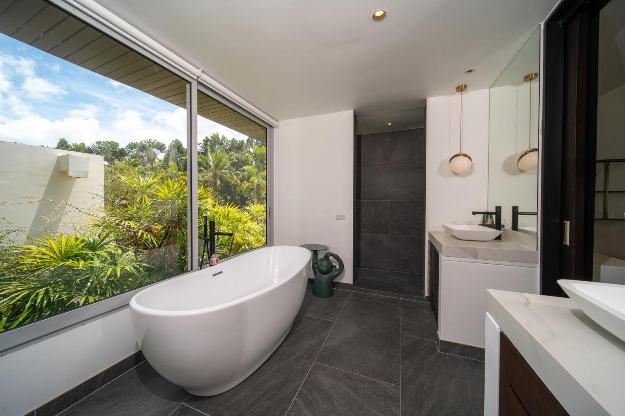 Villa Luxury 4br Pool In Estate
