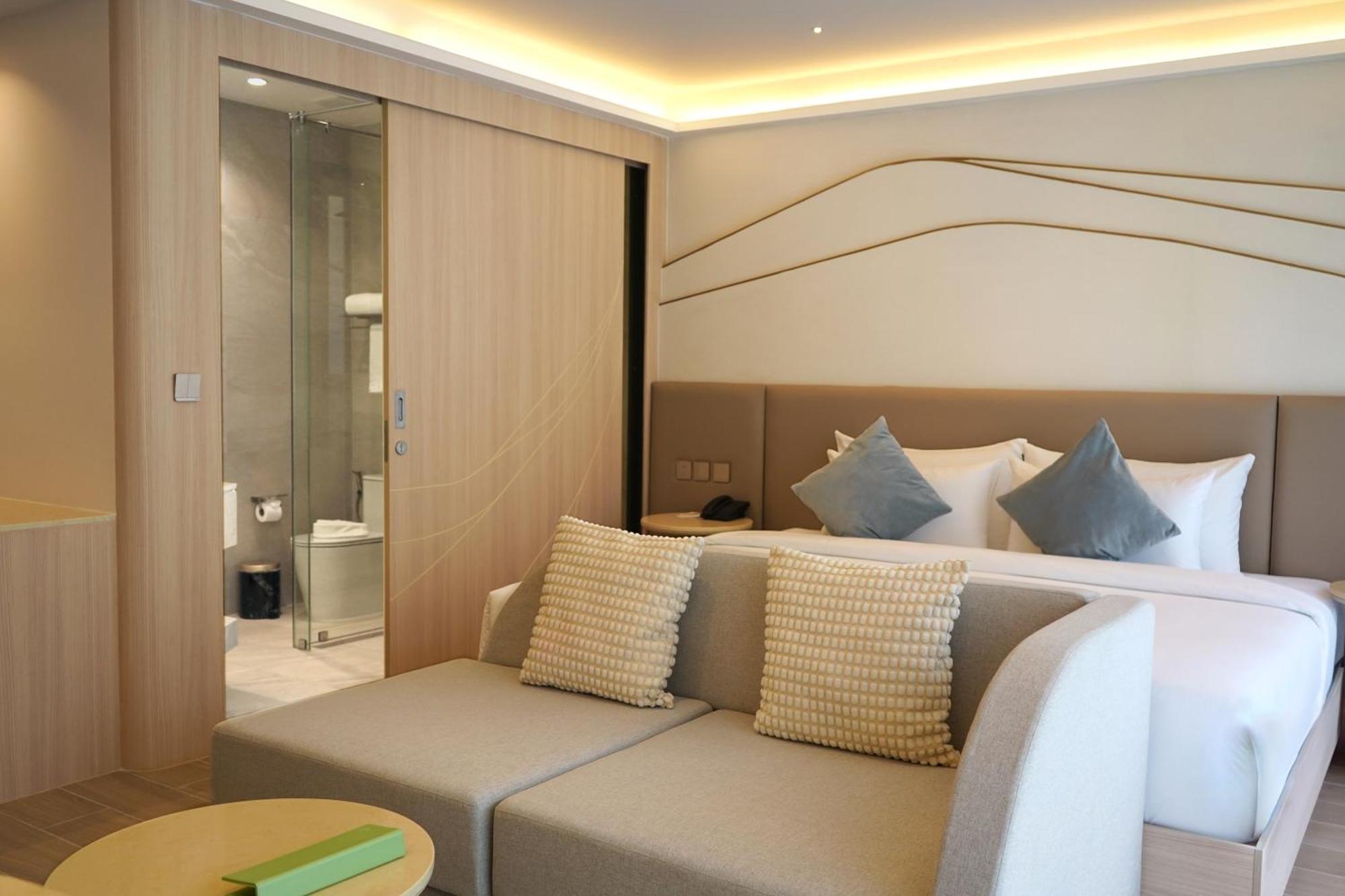 Wyndham Garden Phuket Nai Thon Beach