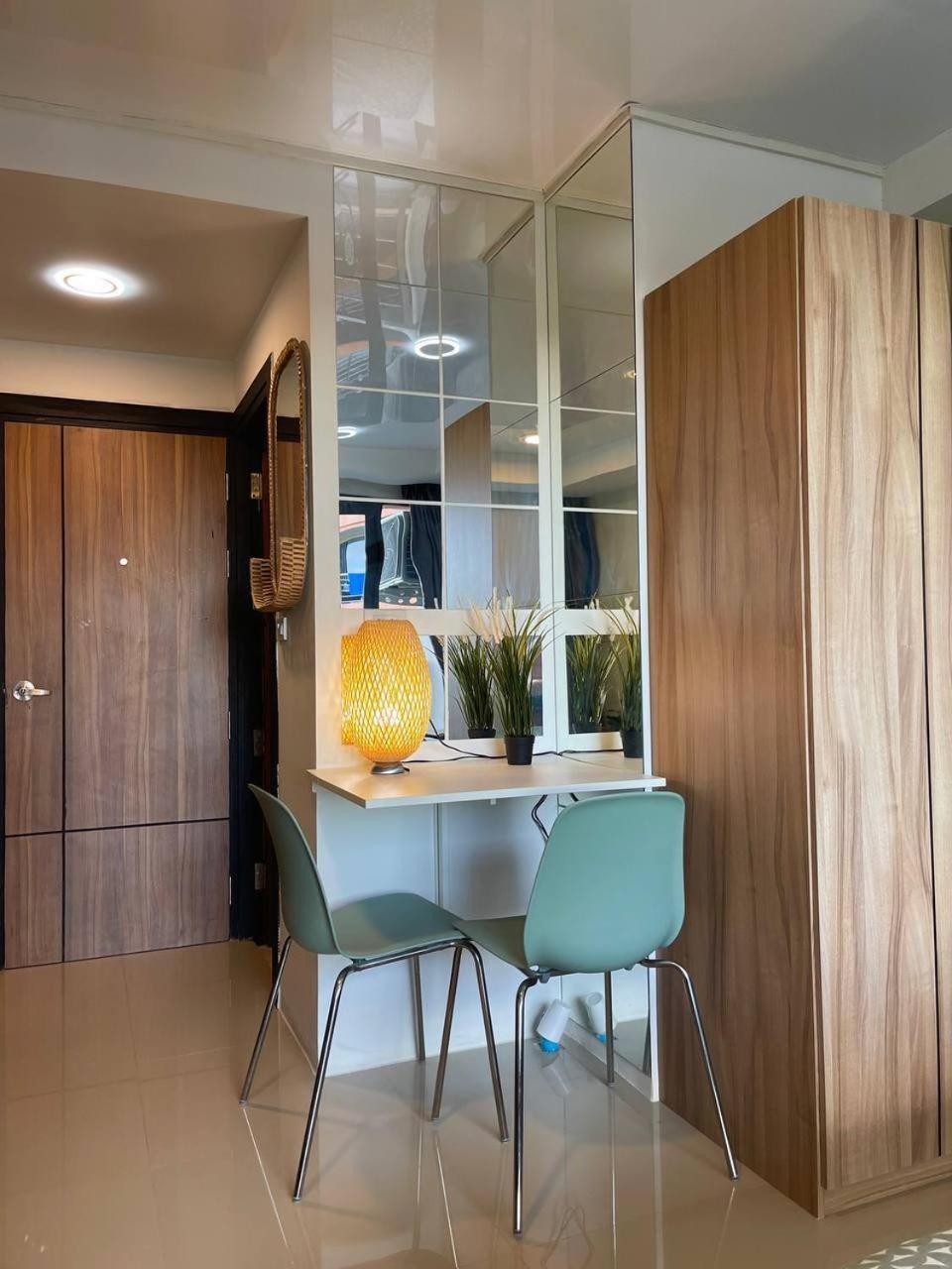 Apartment Skyline Retreat Ban Mai Chalae