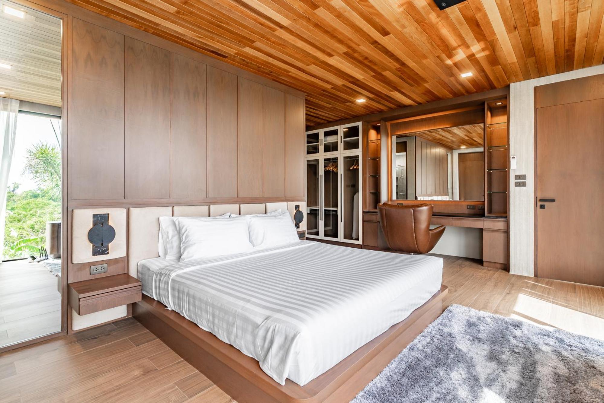 Villa Chariot By Villacarte Layan Beach (Phuket)