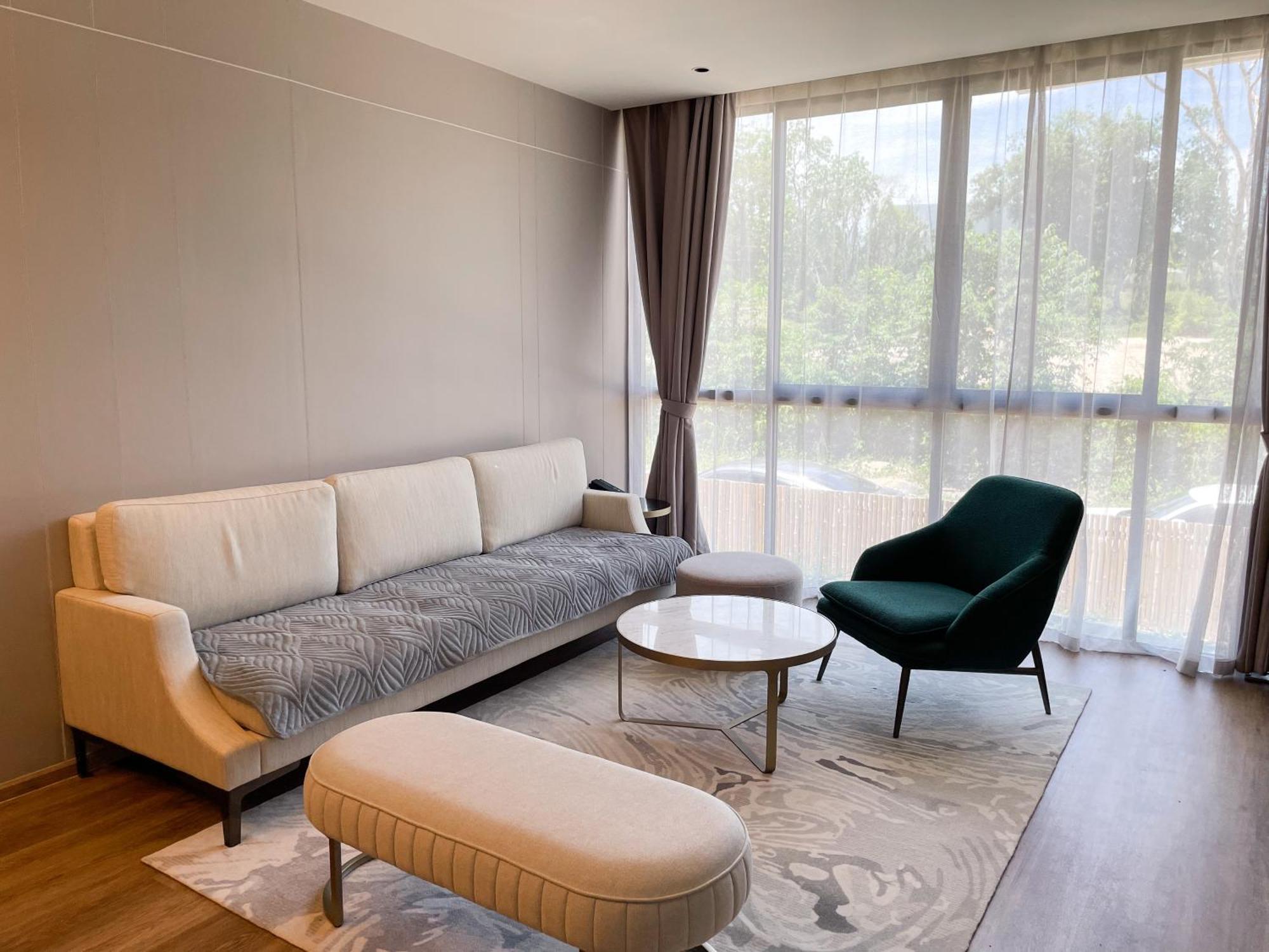 By Showproperty Apartment Layan Beach (Phuket)
