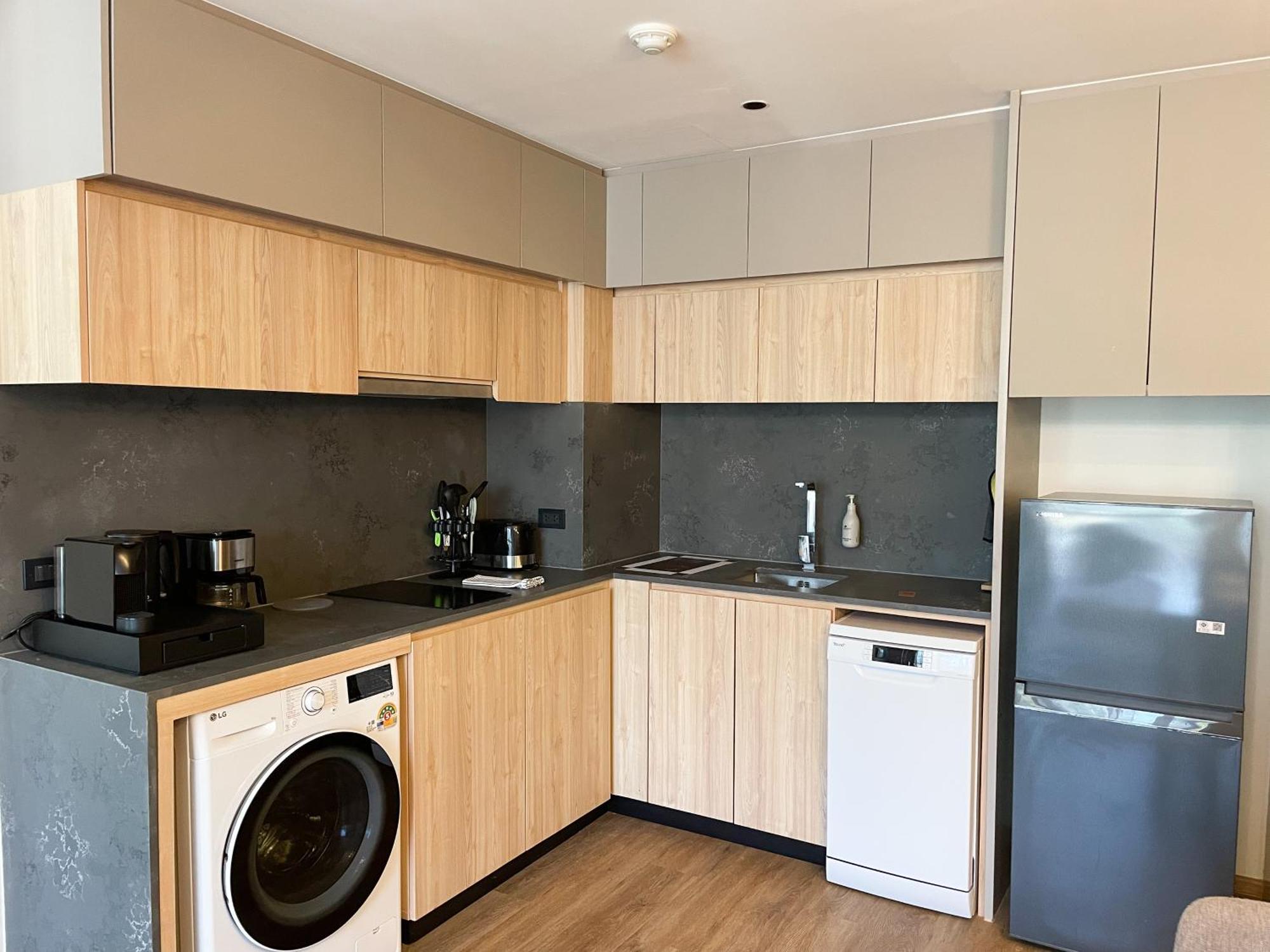 Apartment By Showproperty *