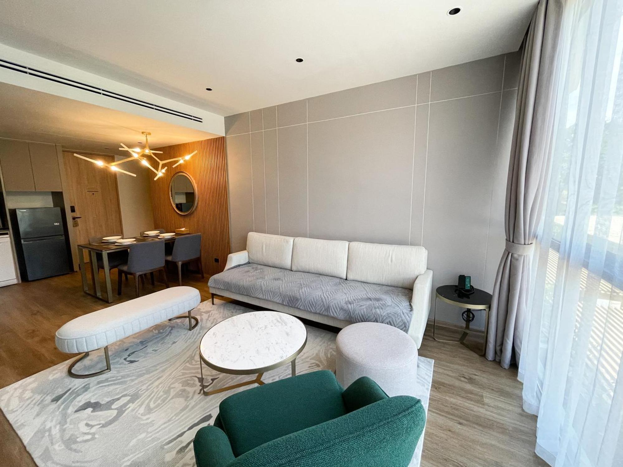 By Showproperty