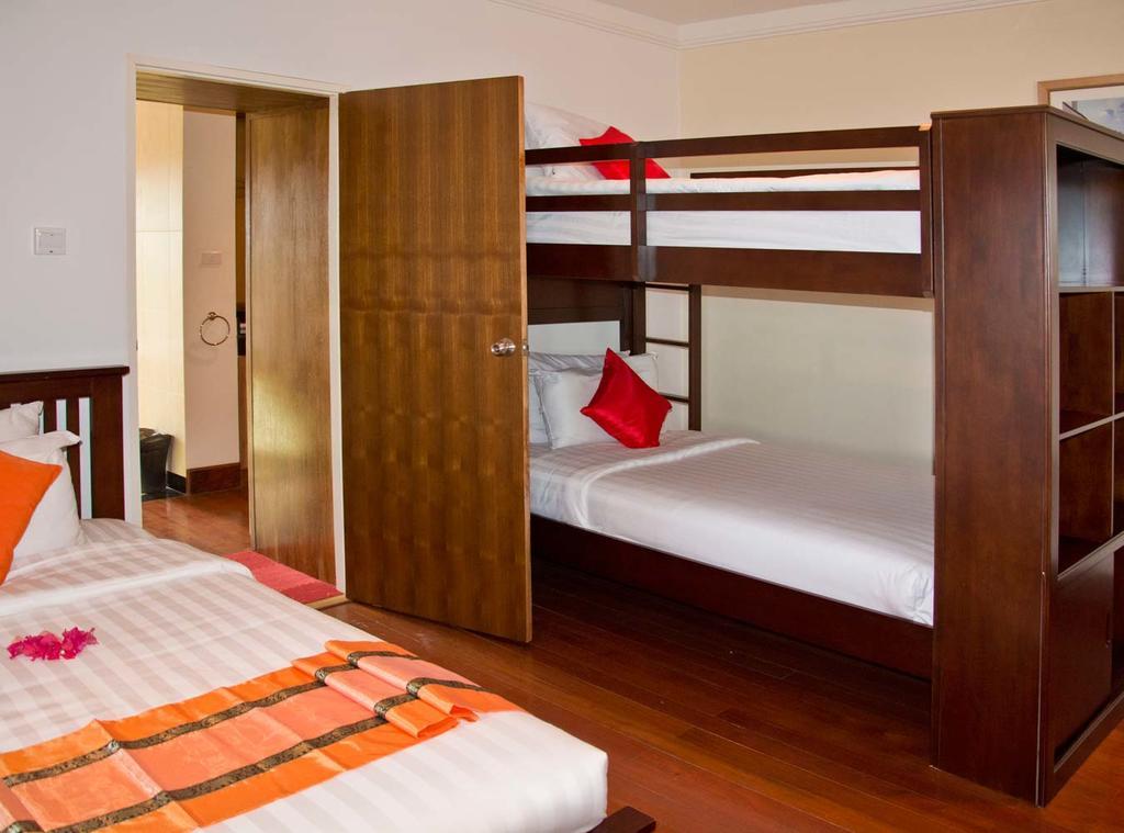 Villa Oriole Layan Beach (Phuket)