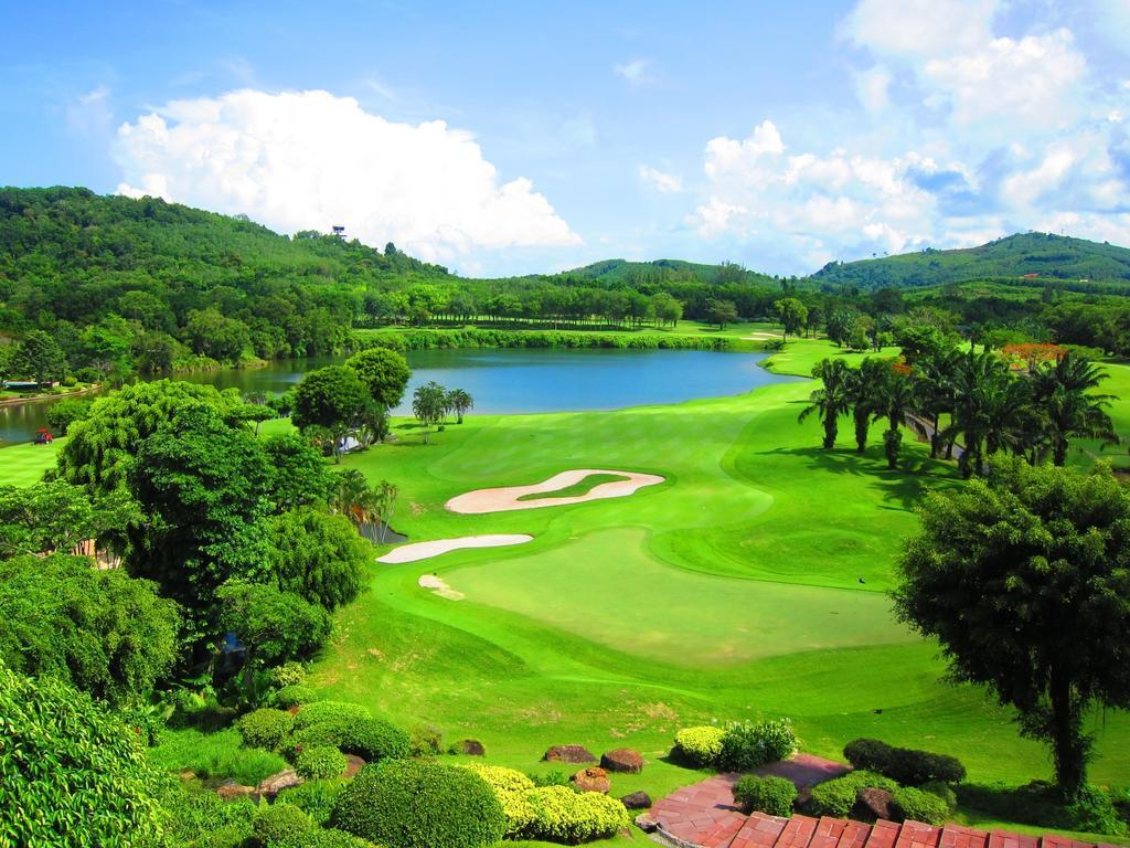 Happy Place Ban Bo Han