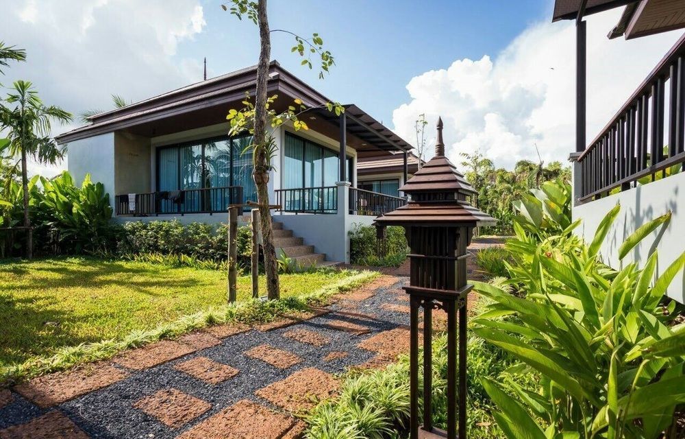 Himaphan Boutique - Sha Extra Nai Yang