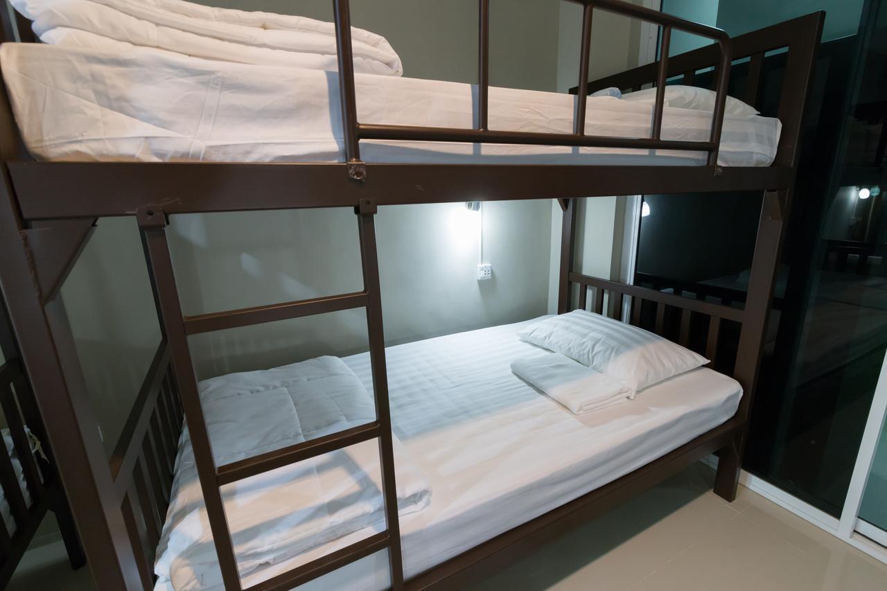 Memo Hostel Nai Yang Beach
