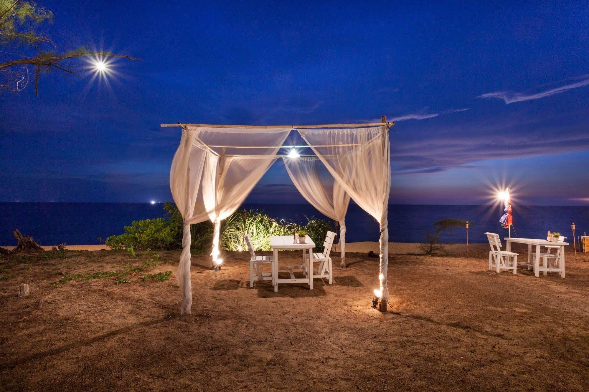 Micky Monkey Phuket Maikhao Thailand Holiday home *