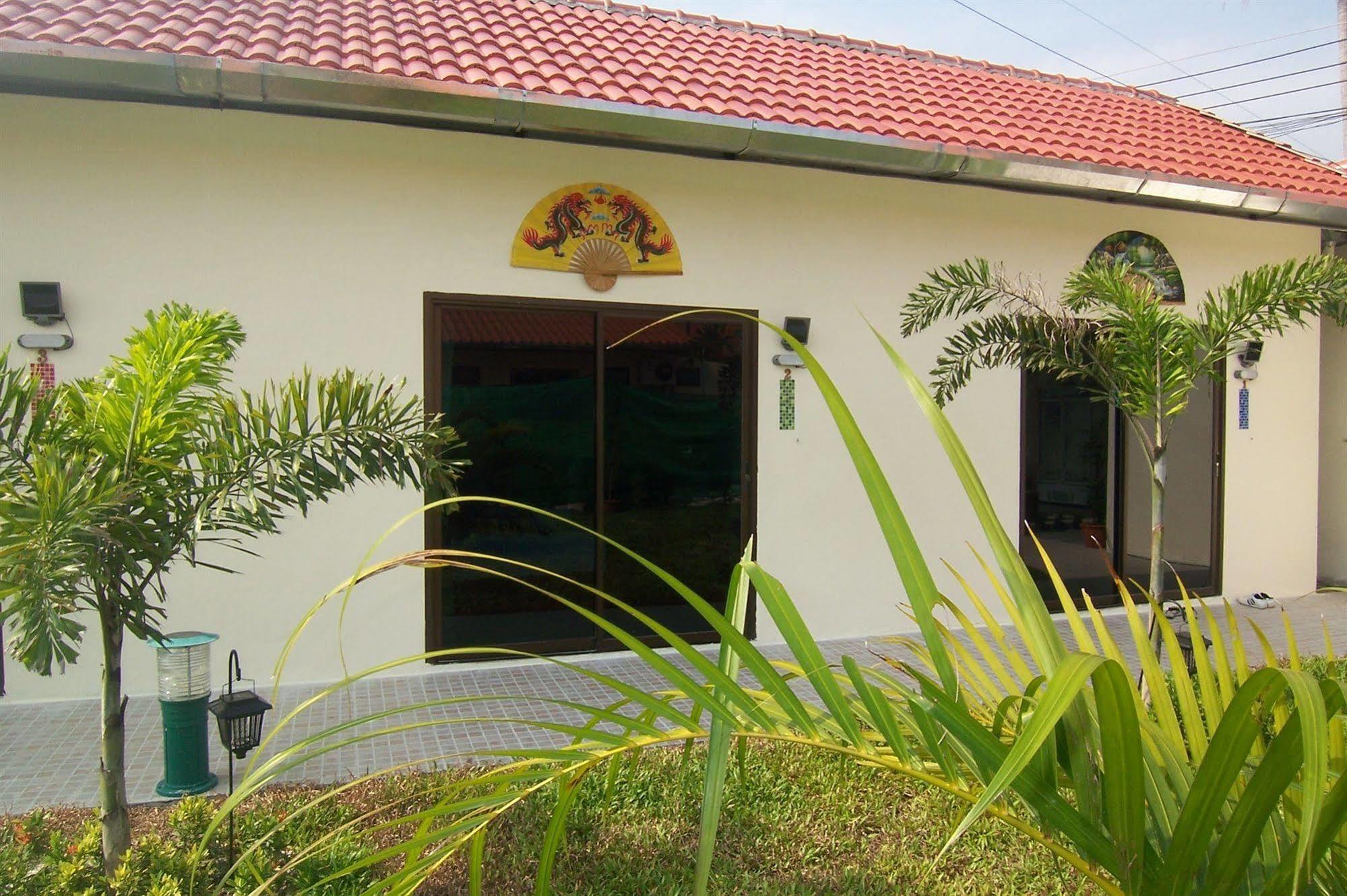 Phuket Airport Overnight Hotel